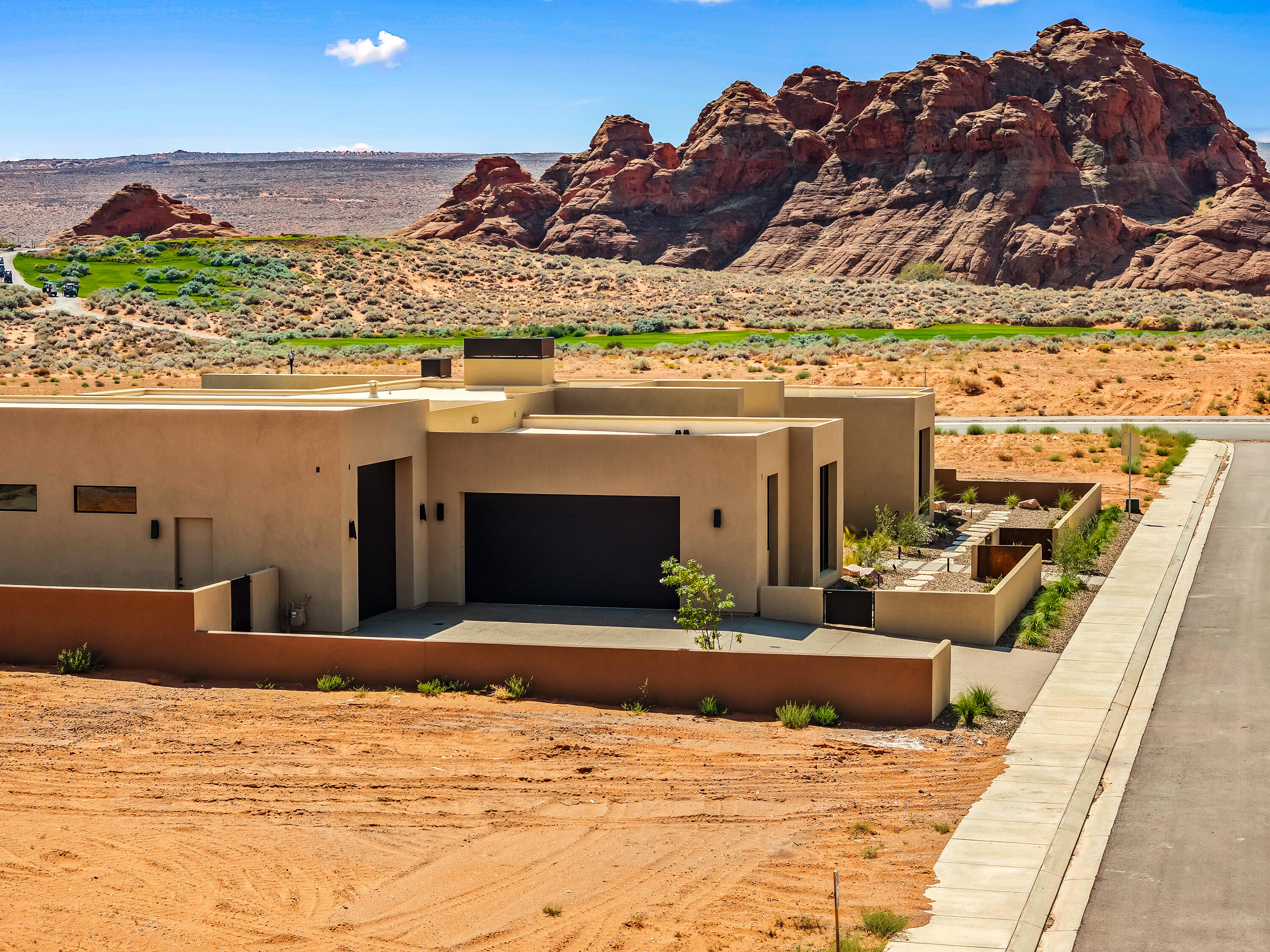 ESTATES AT SAND HOLLOW - Residential