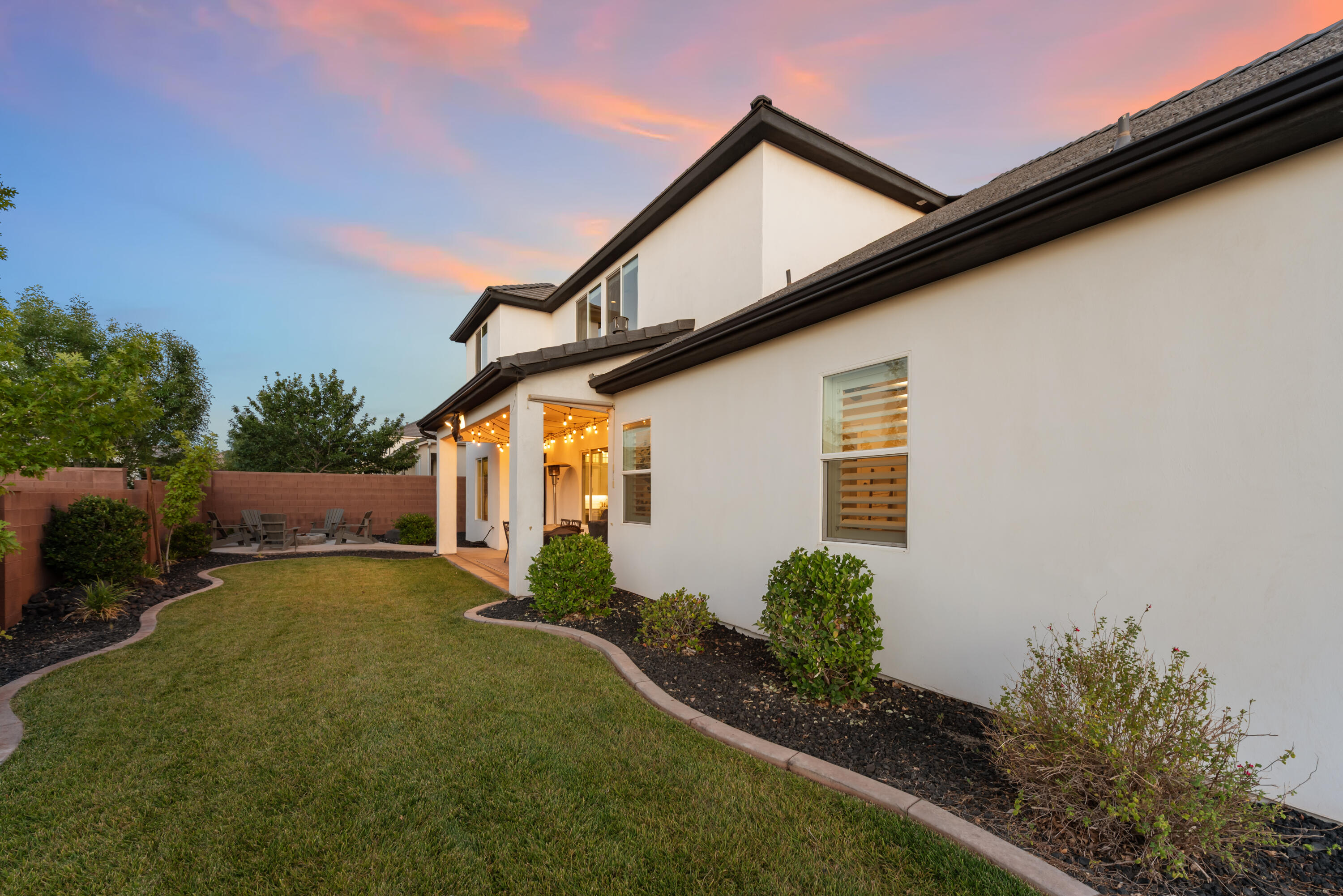 WILLOWS - Residential