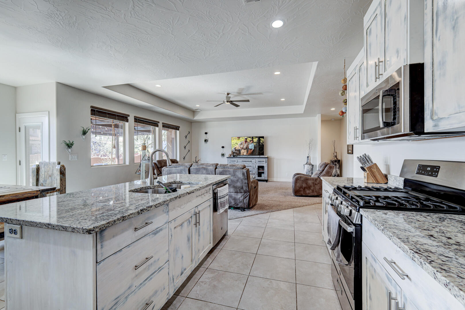 BELLA SOL AT SANTA CLARA - Residential