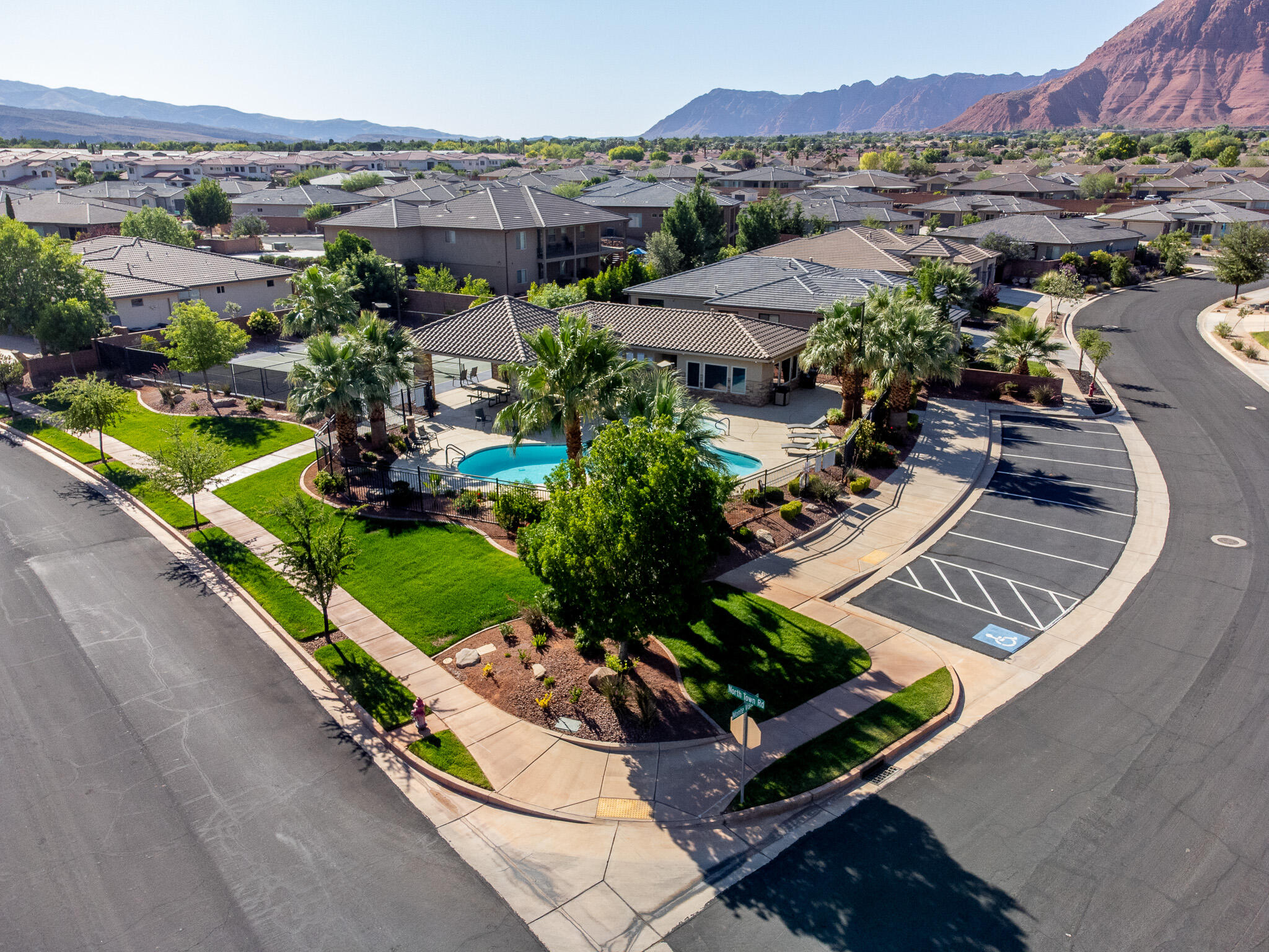 BELLA SOL AT SANTA CLARA - Residential