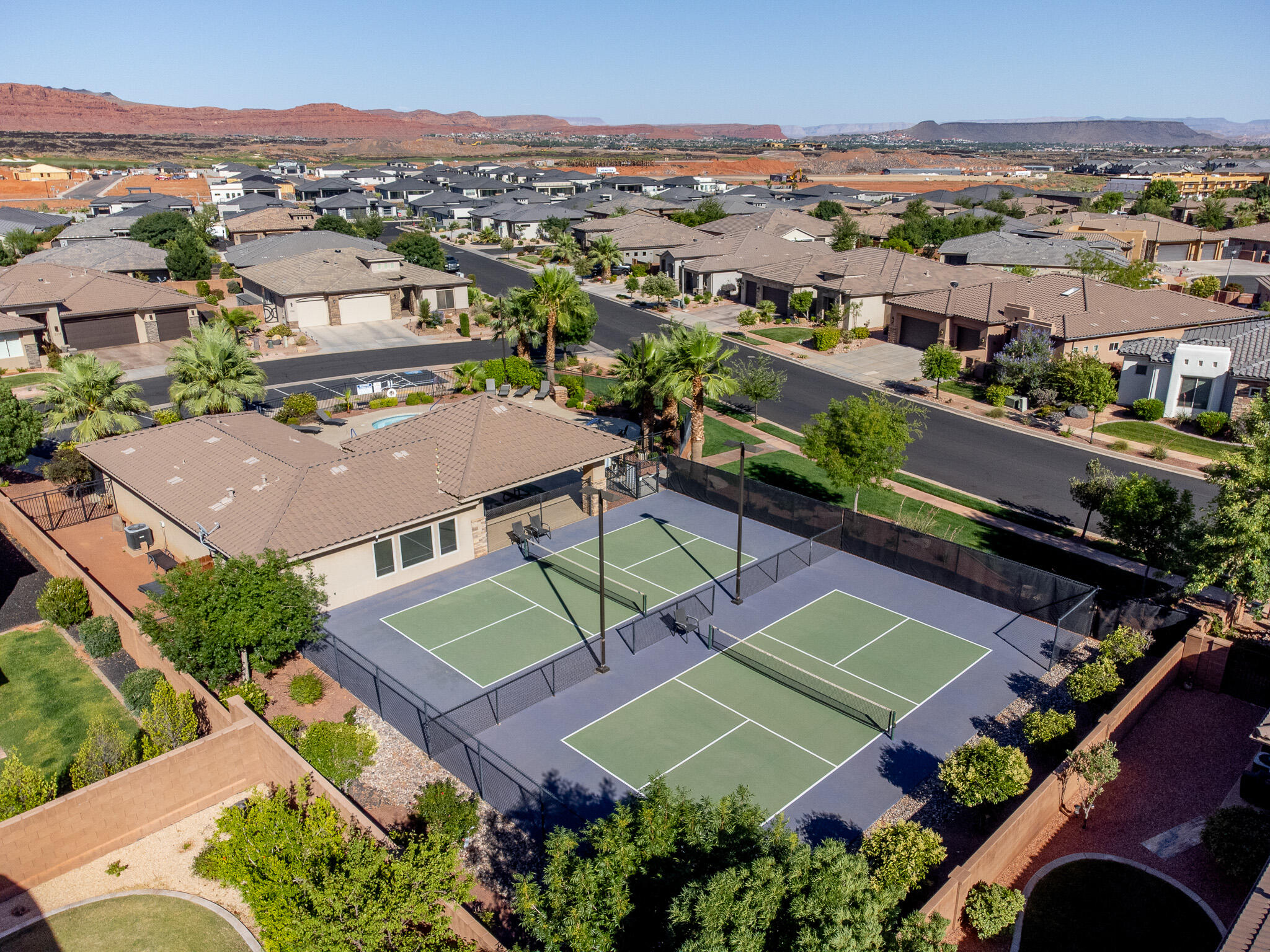 BELLA SOL AT SANTA CLARA - Residential