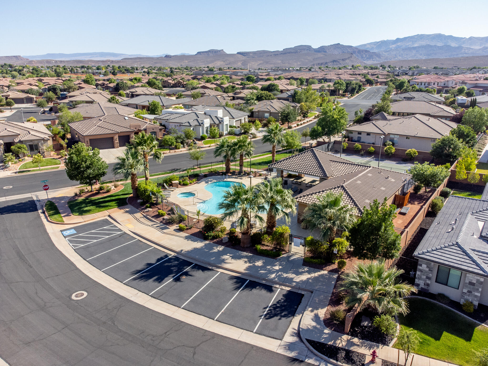 BELLA SOL AT SANTA CLARA - Residential