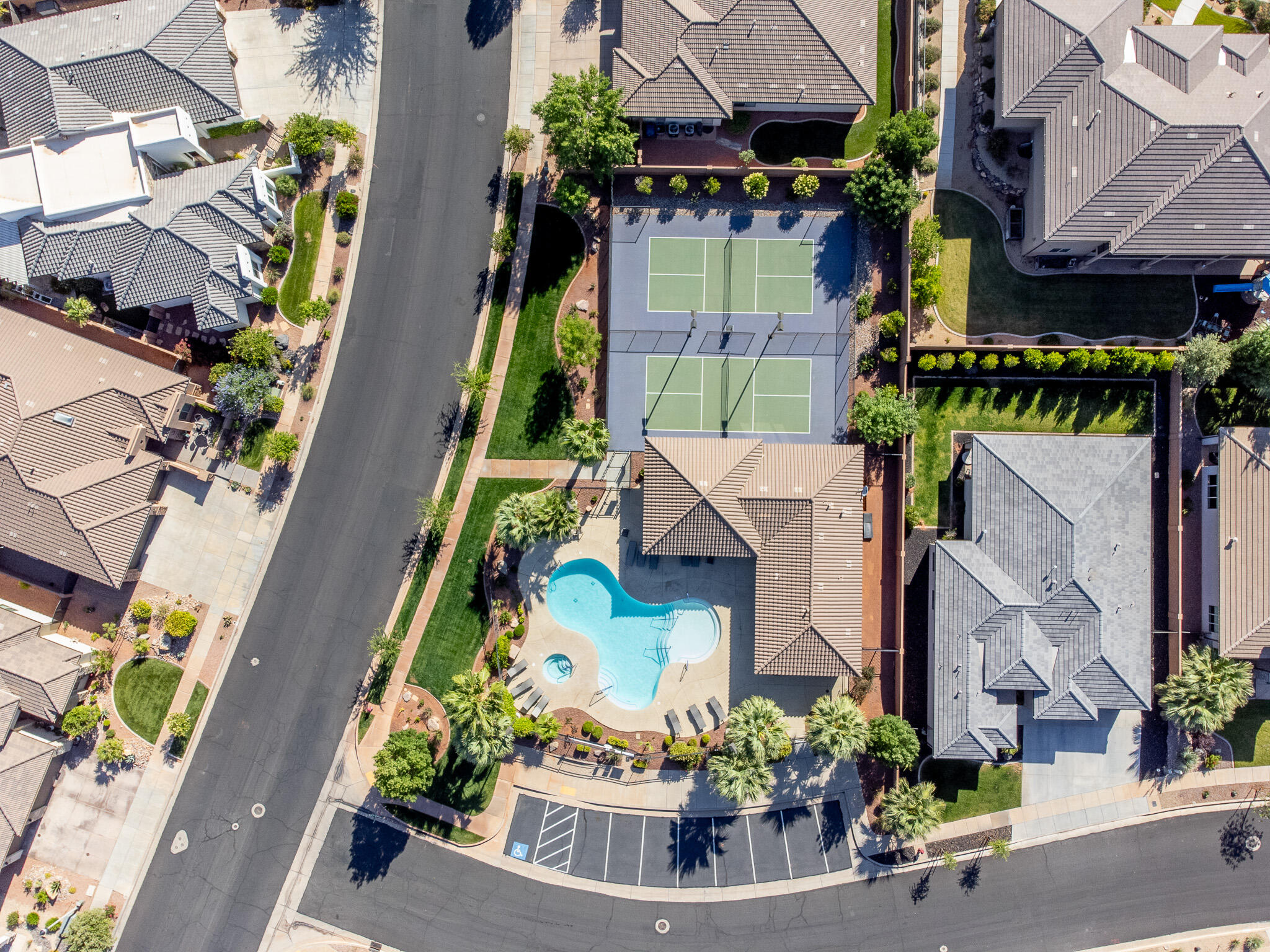 BELLA SOL AT SANTA CLARA - Residential