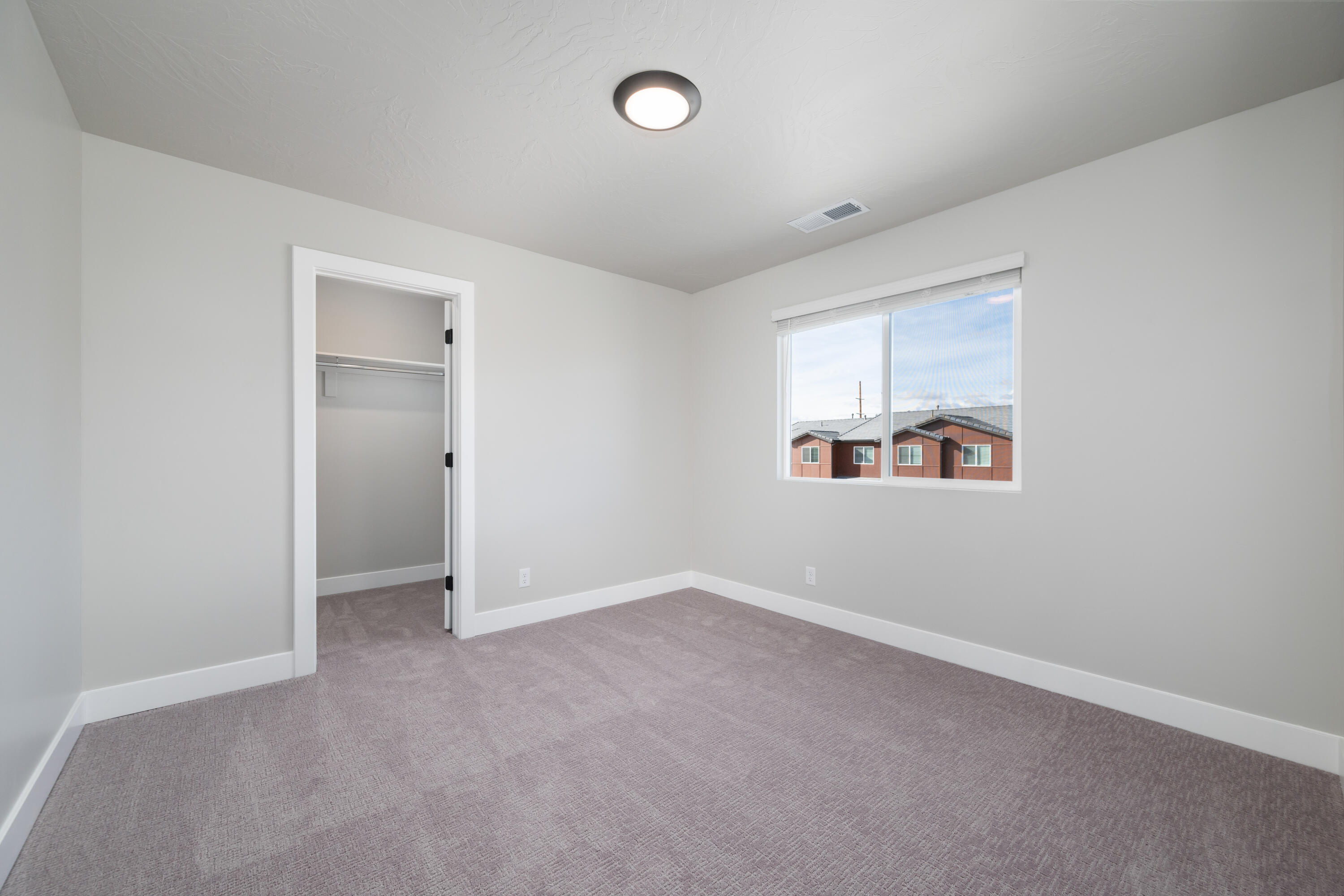 RISE AT CORAL CANYON - Residential