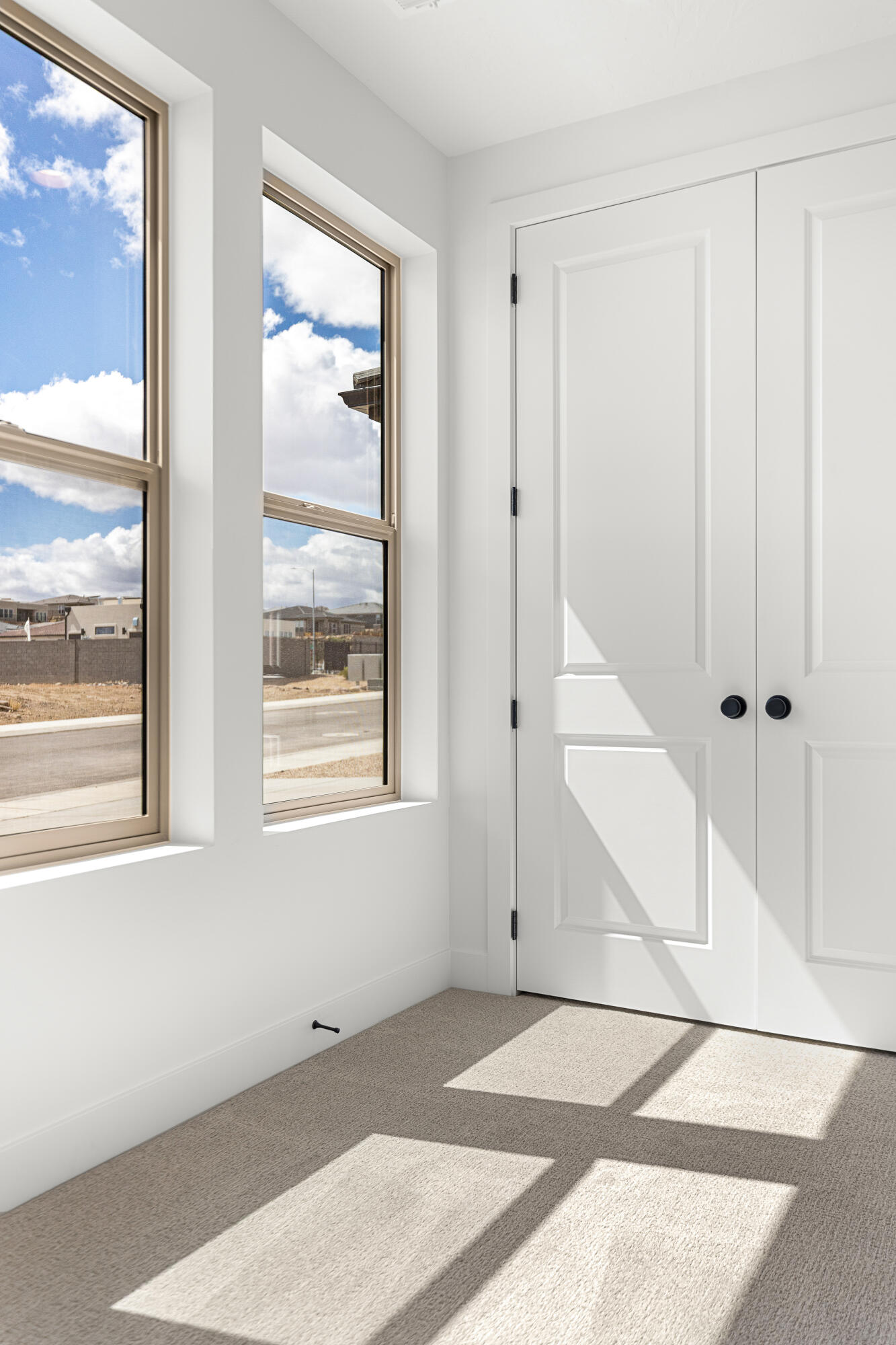 ROSALIA RIDGE AT DIVARIO - Residential