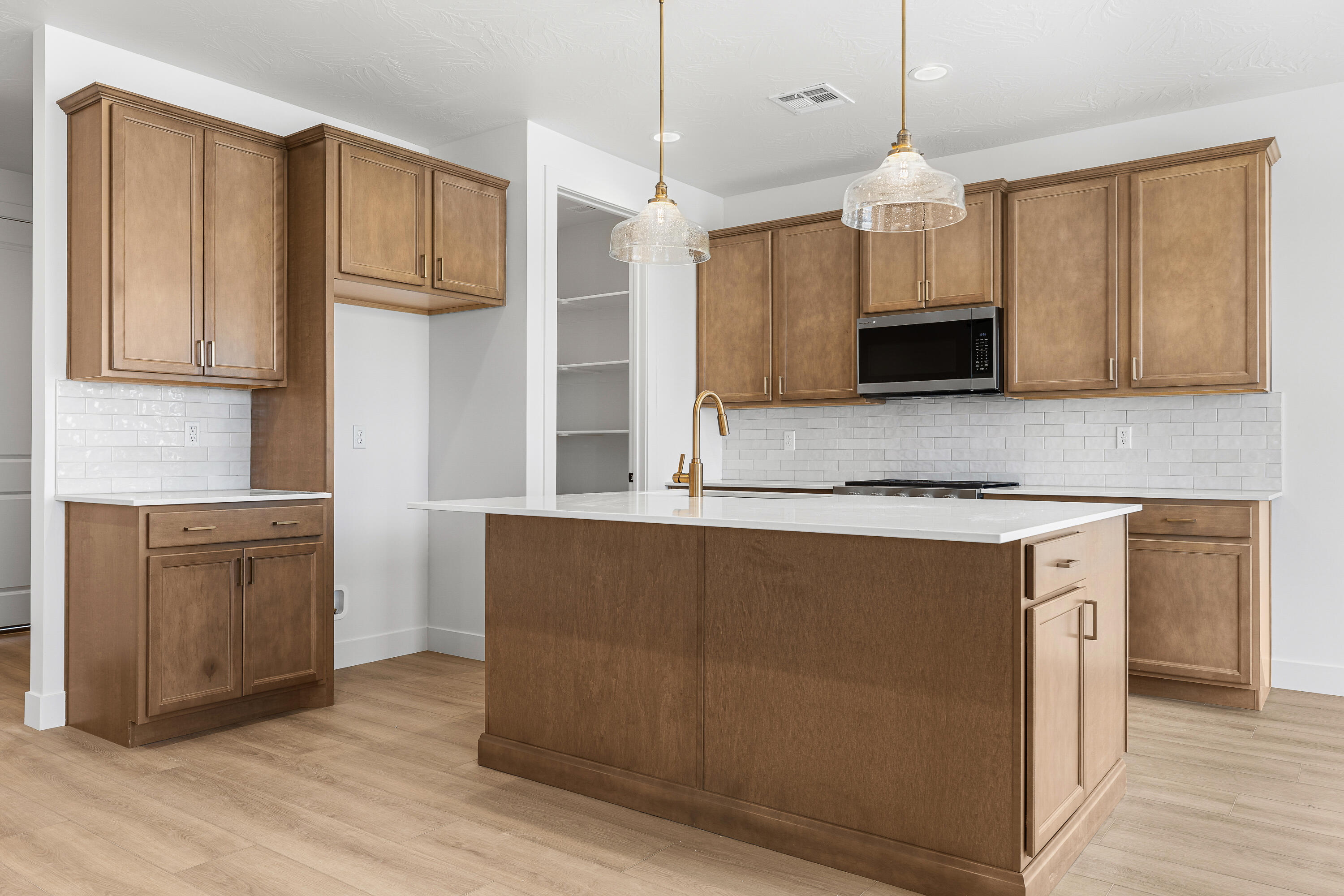 ROSALIA RIDGE AT DIVARIO - Residential
