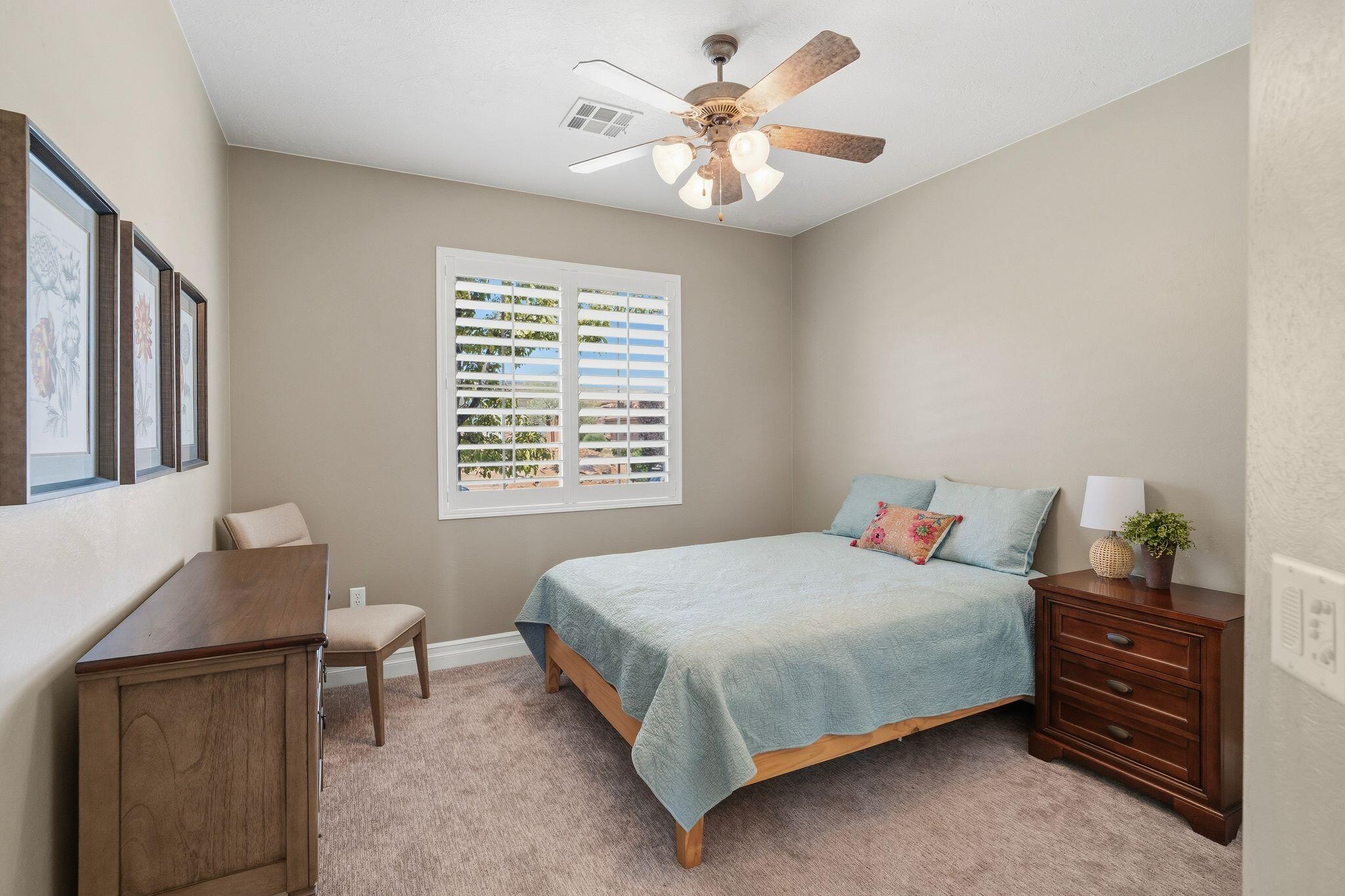 TONAQUINT TERRACE - Residential