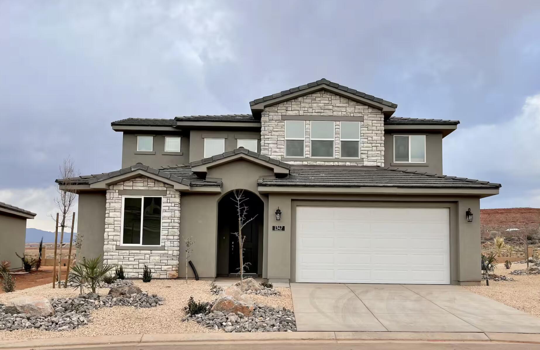 PASEOS AT SIENNA HILLS - Residential
