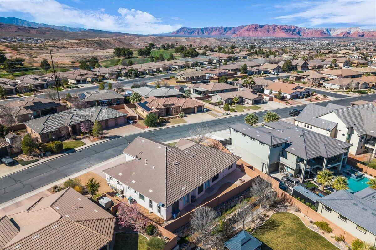 HIGHLANDS AT GREEN VALLEY - Residential