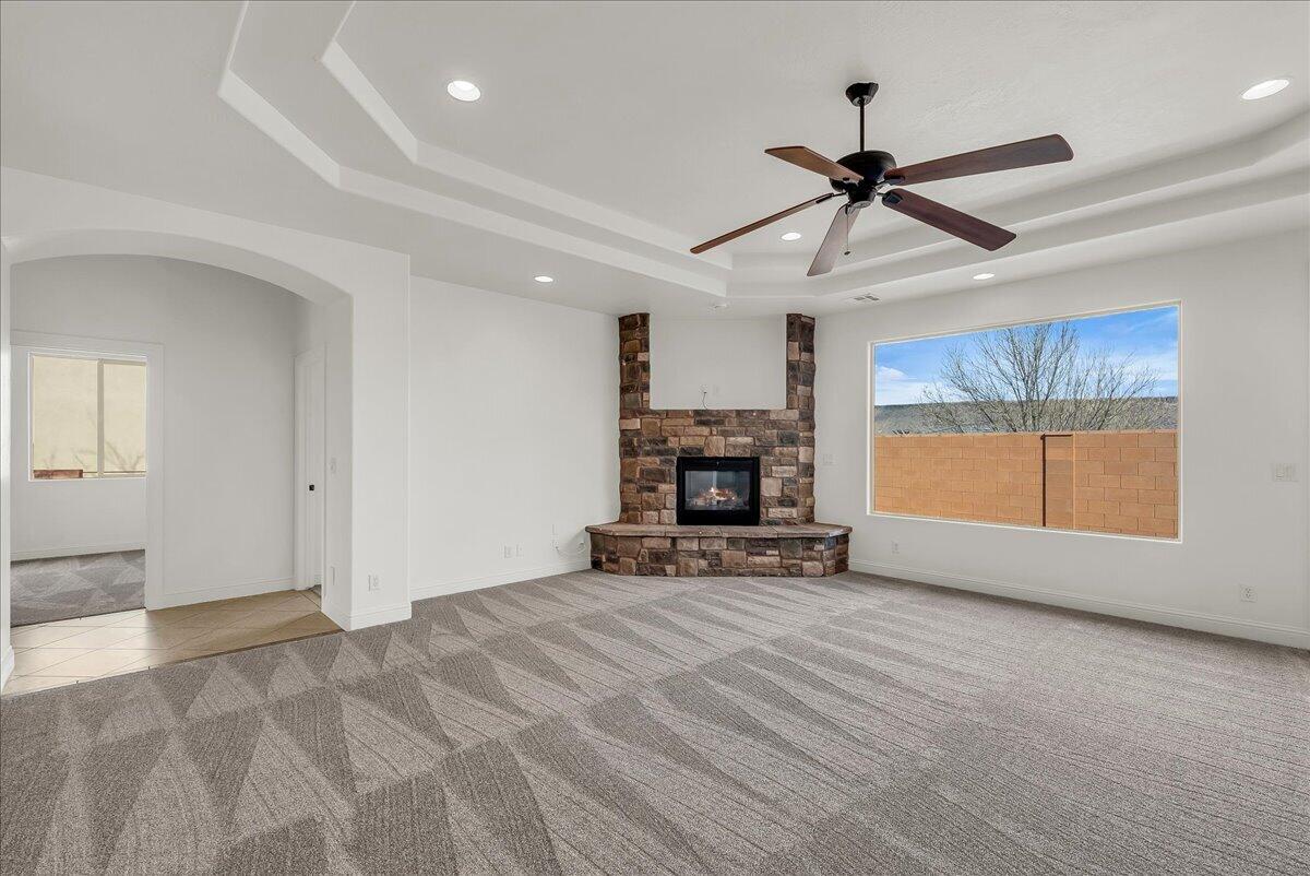 HIGHLANDS AT GREEN VALLEY - Residential