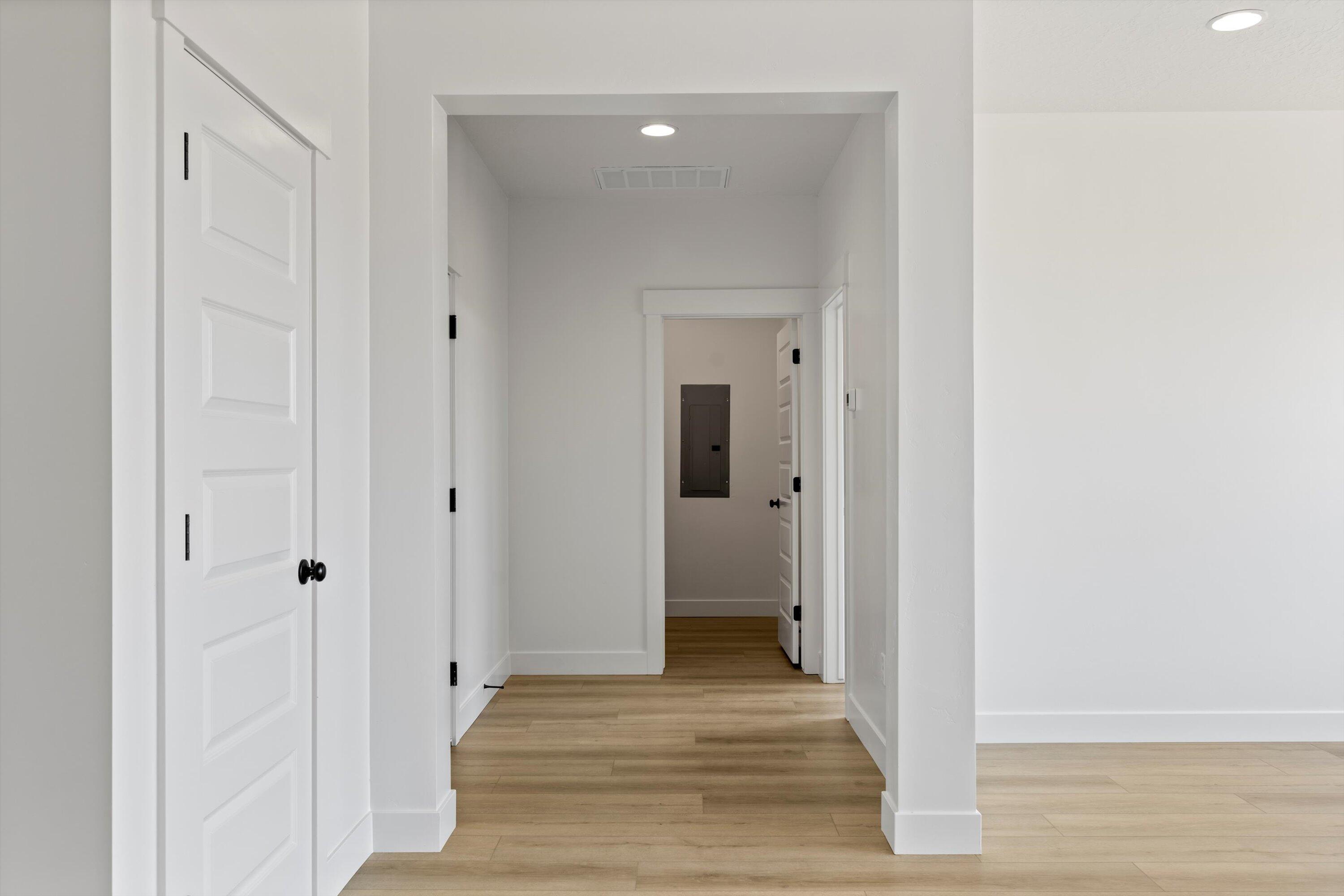 WHITE HILLS SUB - Residential