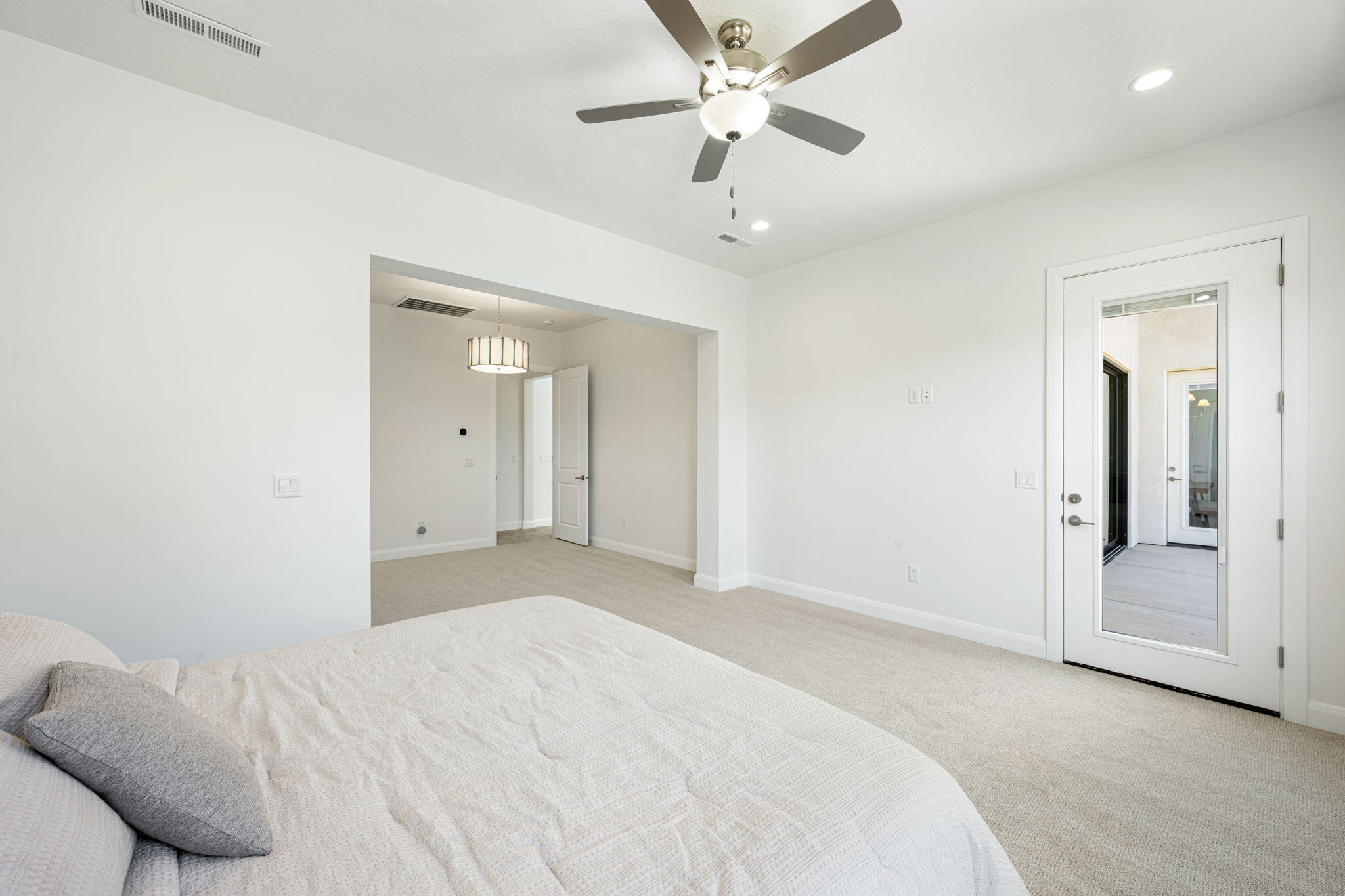 FRANKLIN FIELDS - Residential