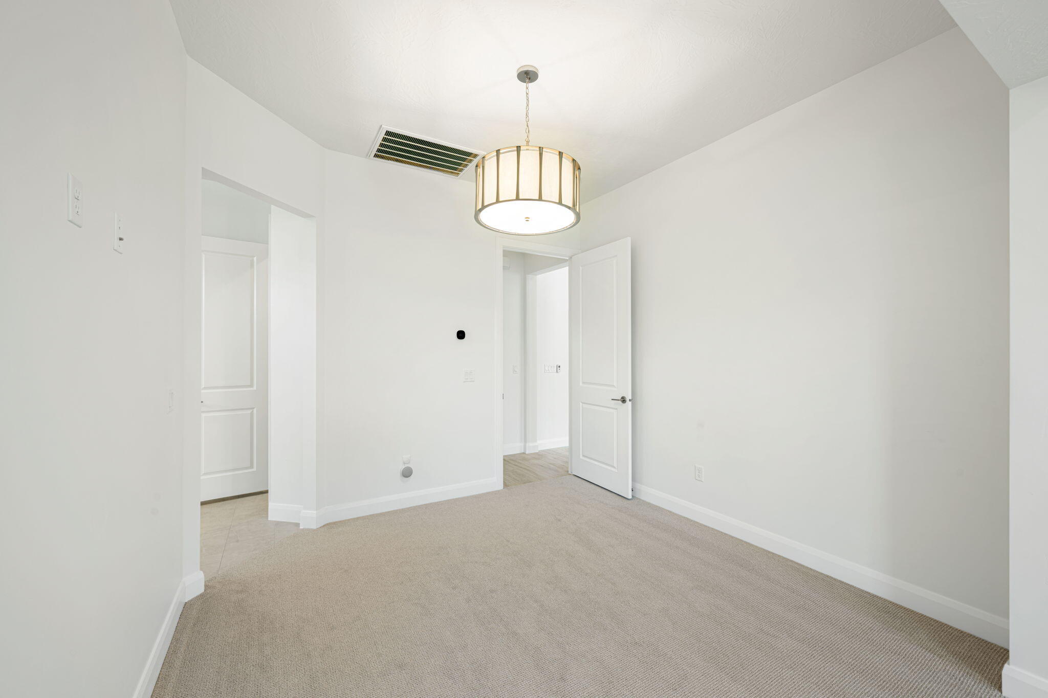 FRANKLIN FIELDS - Residential