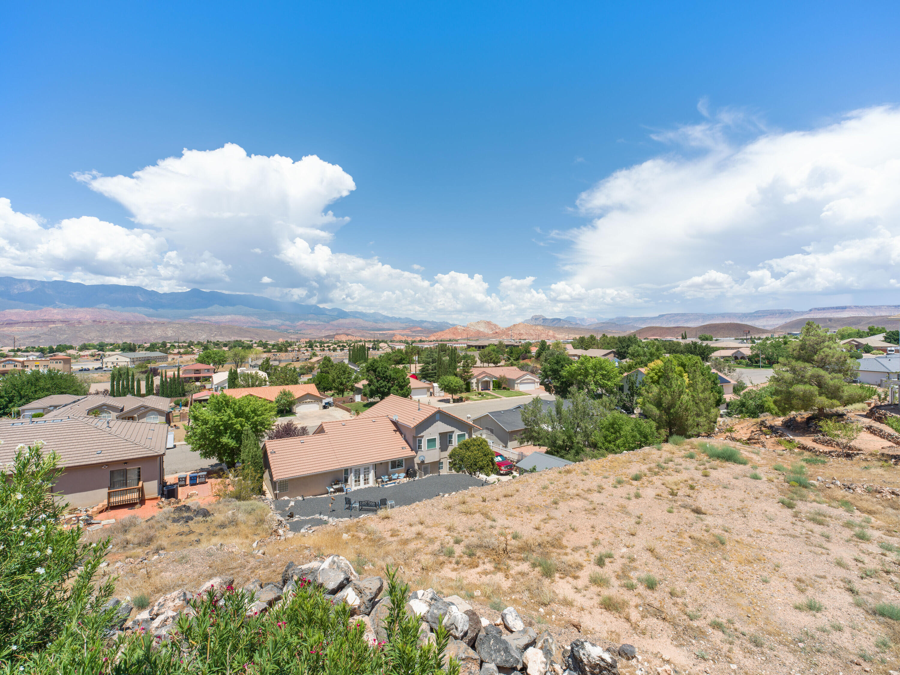 LEGRAND HEIGHTS - Residential