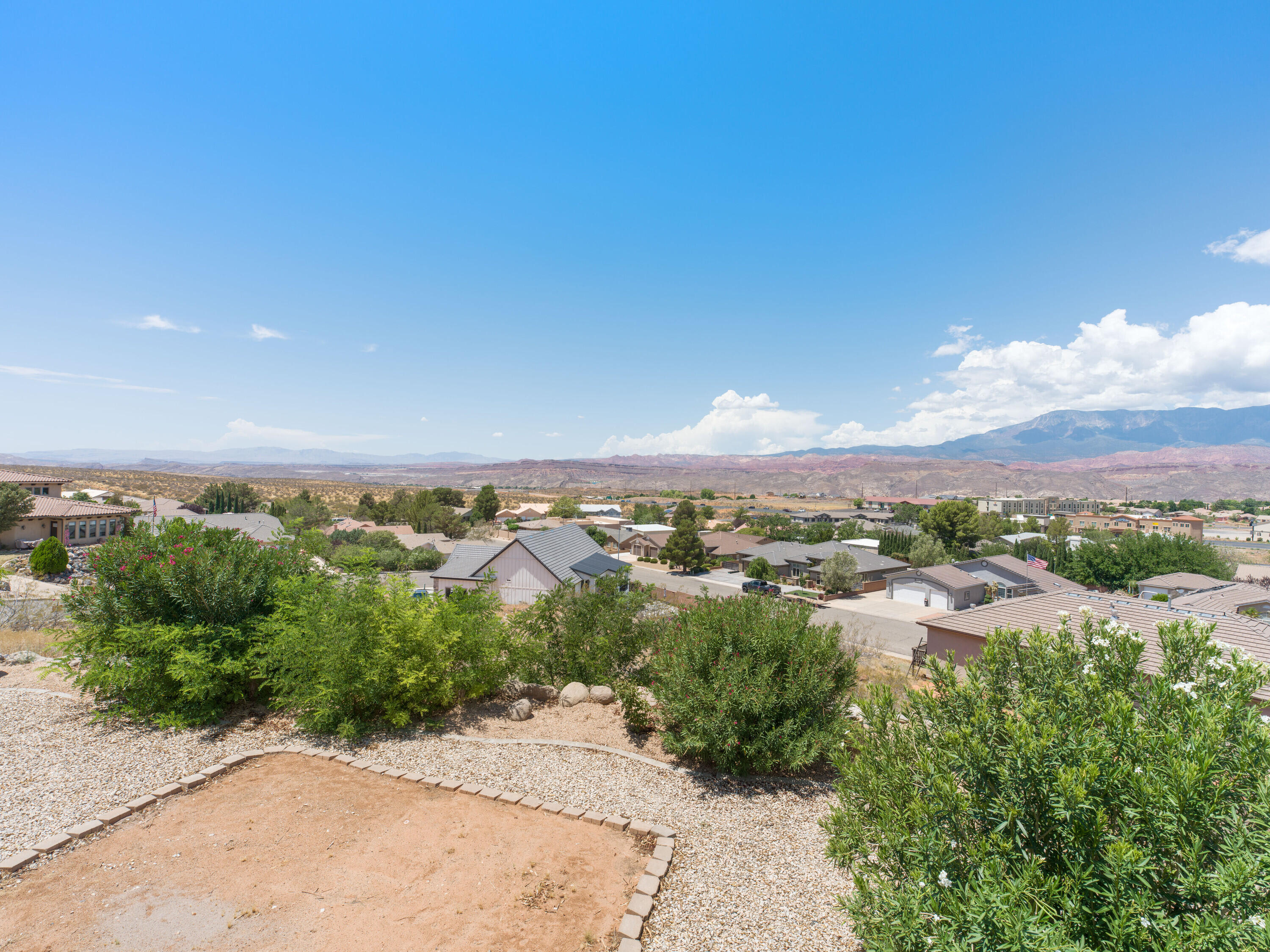 LEGRAND HEIGHTS - Residential