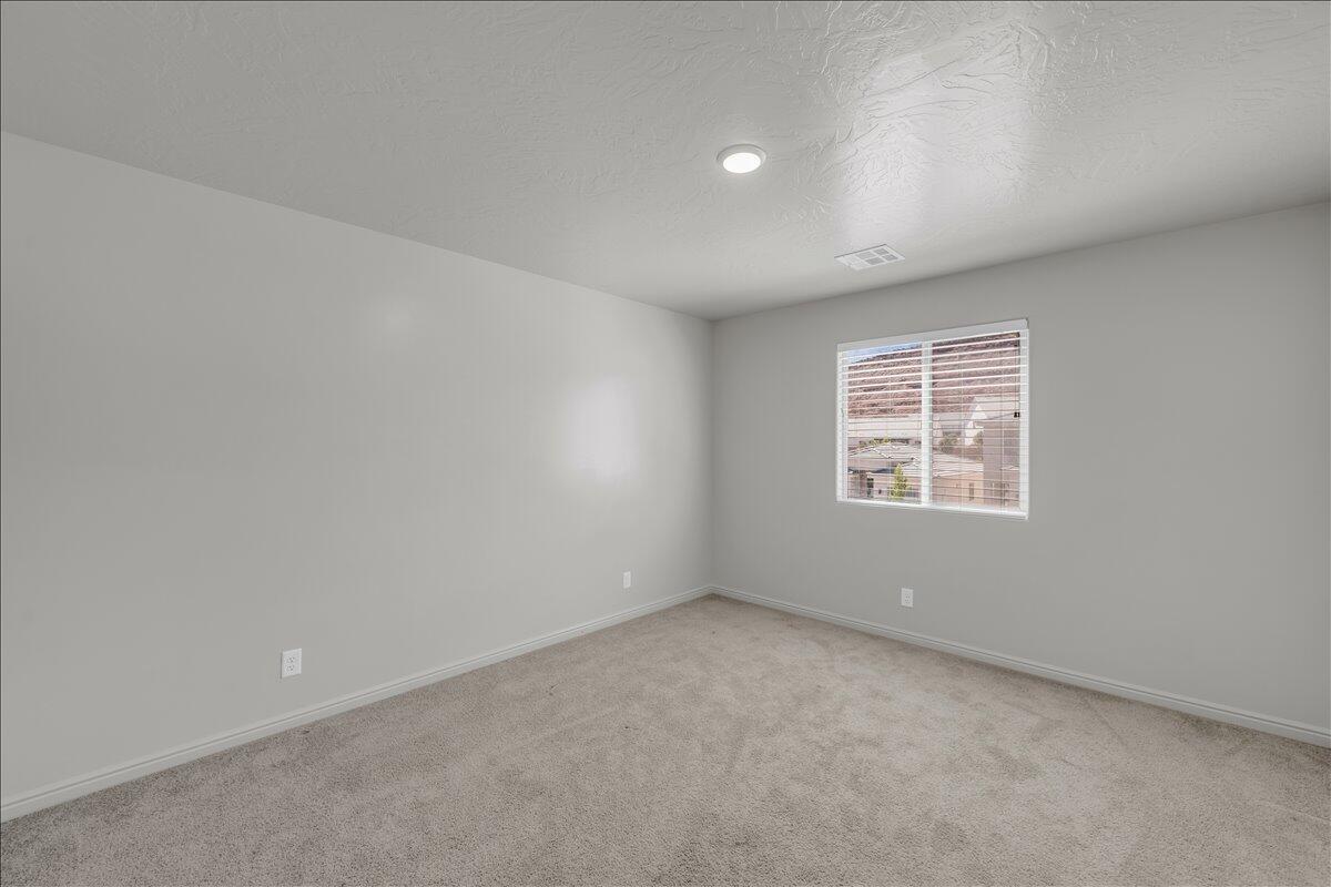 RED TRAILS SUNRISE VALLEY - Residential