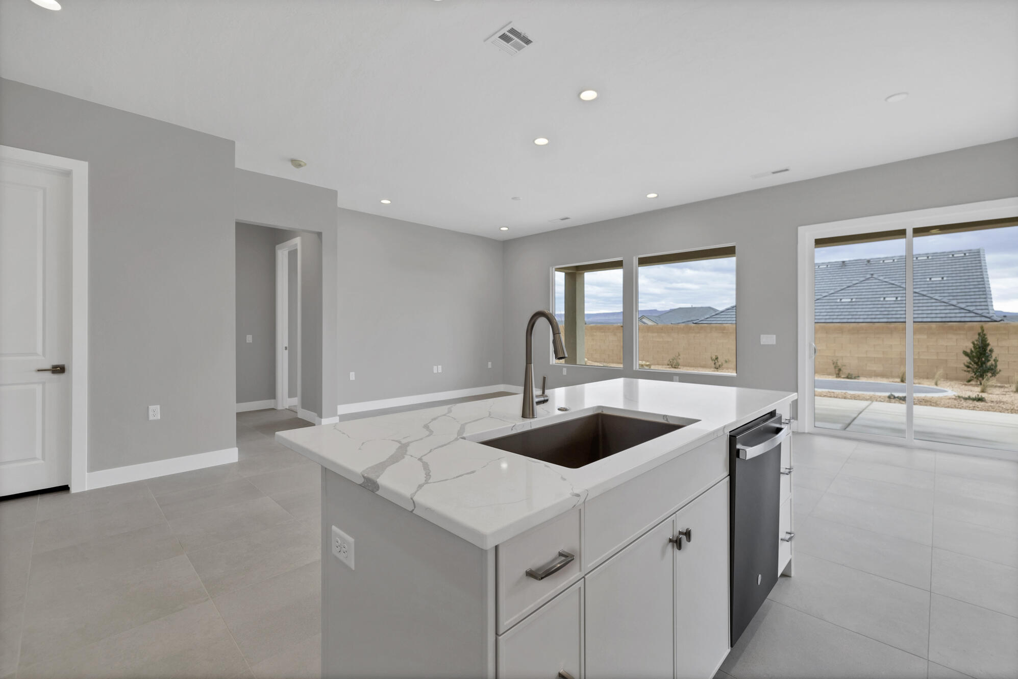 SUN RIVER FIRELIGHT - Residential