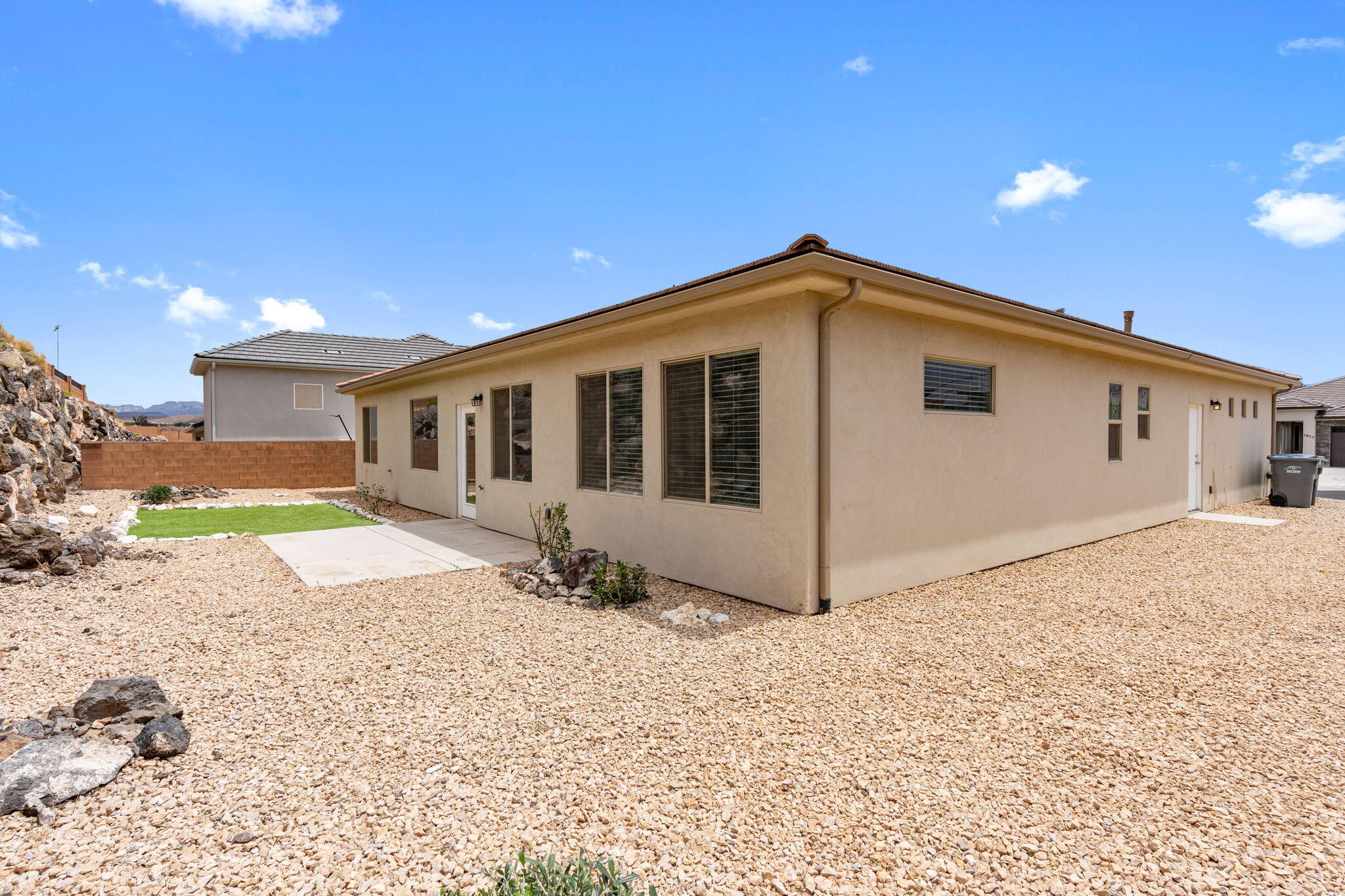 FIREROCK - Residential