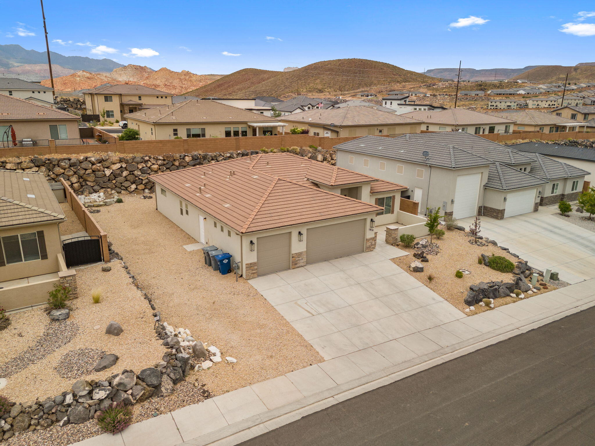 FIREROCK - Residential