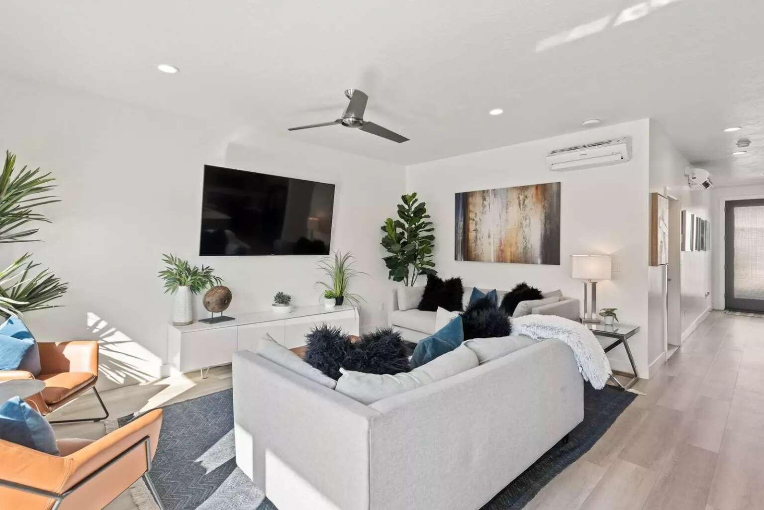VUE AT GREEN VALLEY - Residential