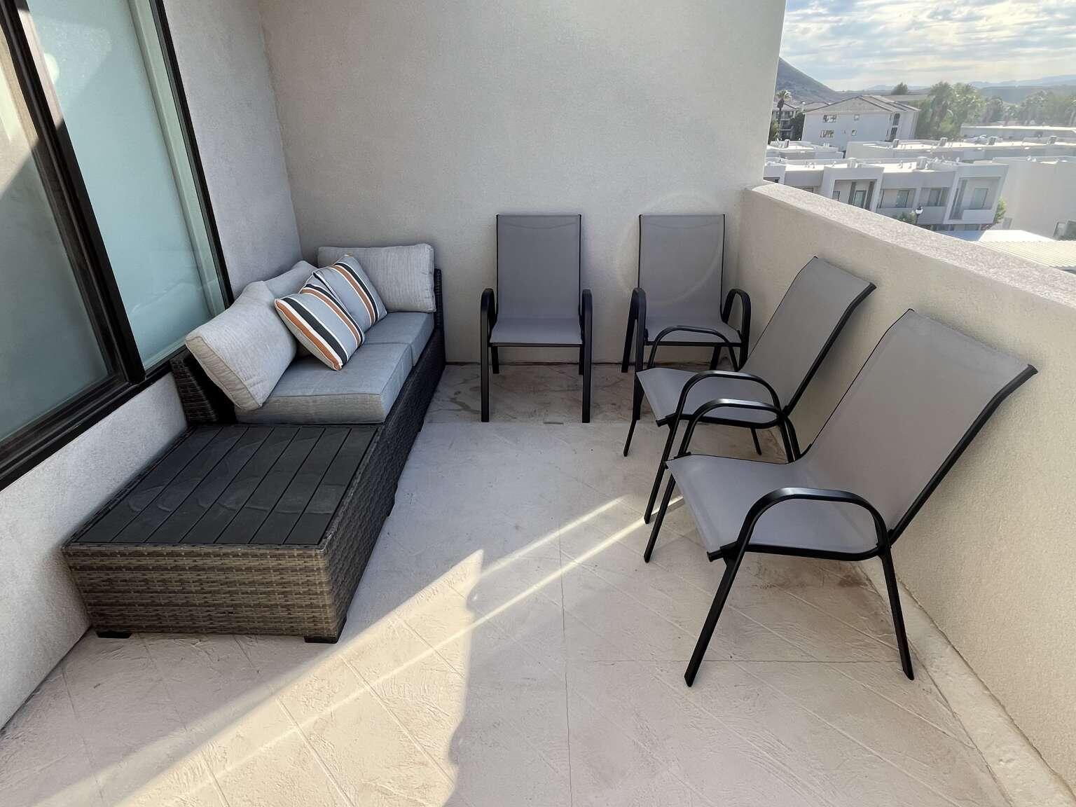 VUE AT GREEN VALLEY - Residential