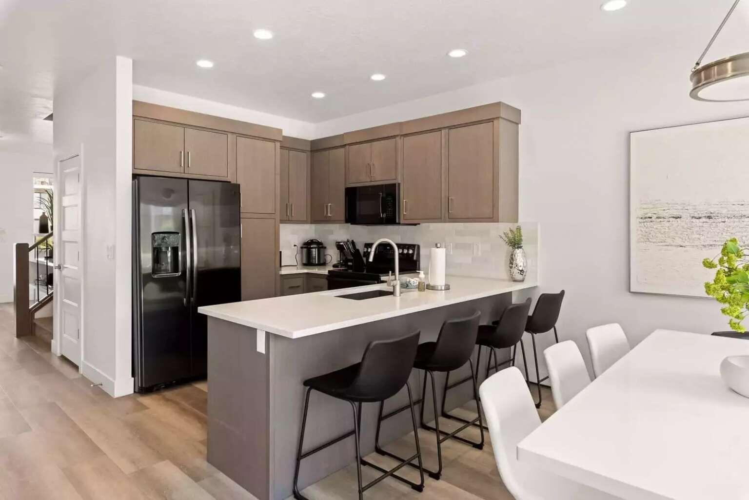 VUE AT GREEN VALLEY - Residential