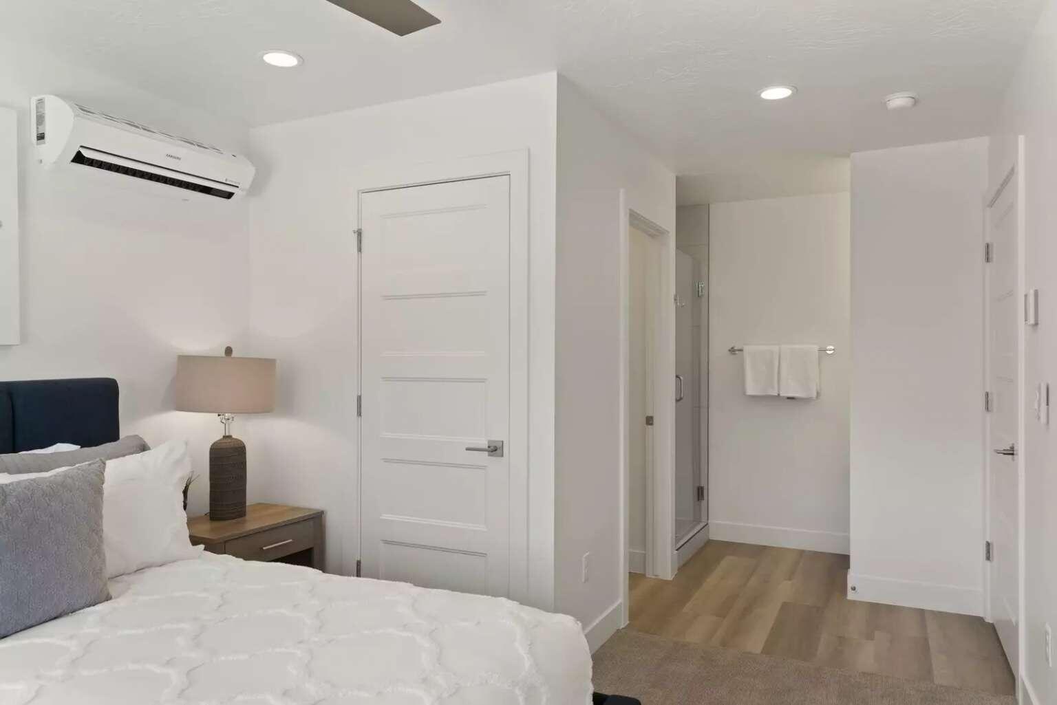 VUE AT GREEN VALLEY - Residential