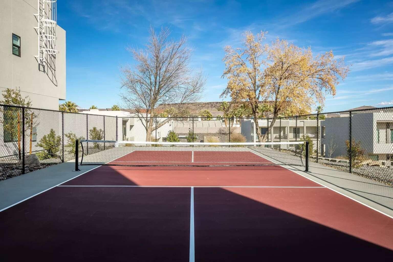 VUE AT GREEN VALLEY - Residential