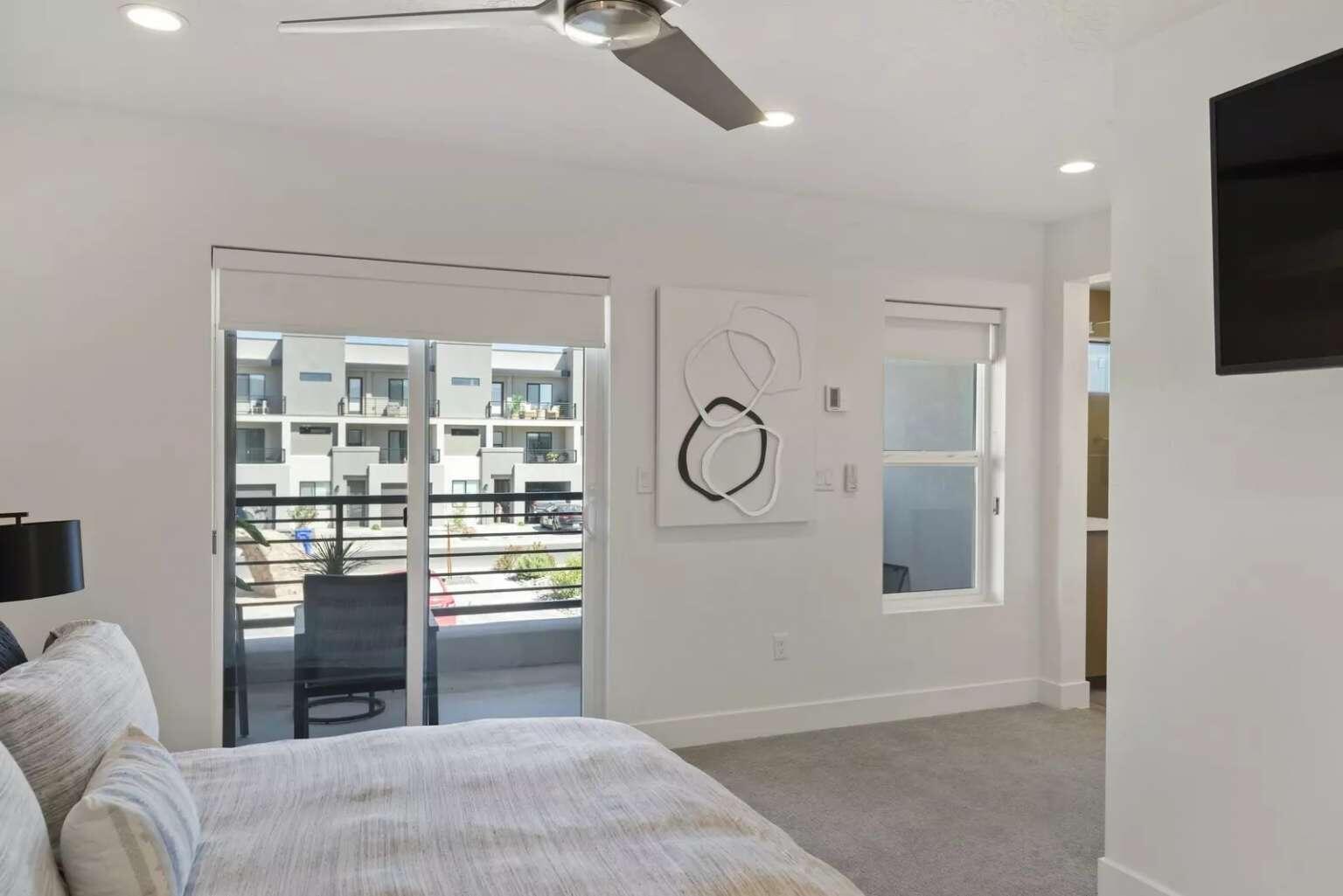 VUE AT GREEN VALLEY - Residential