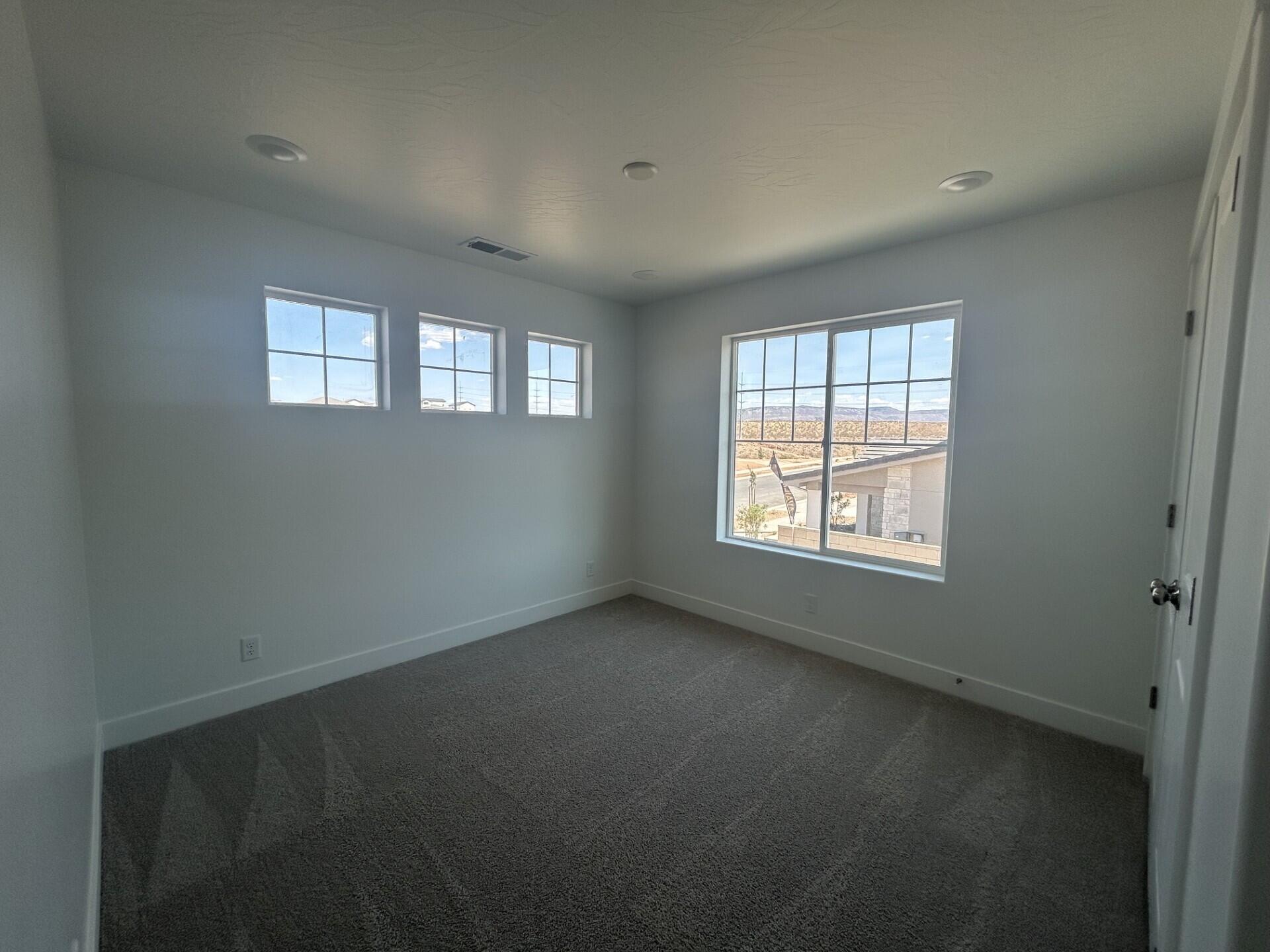 DESERT COLOR SAGE HAVEN - Residential