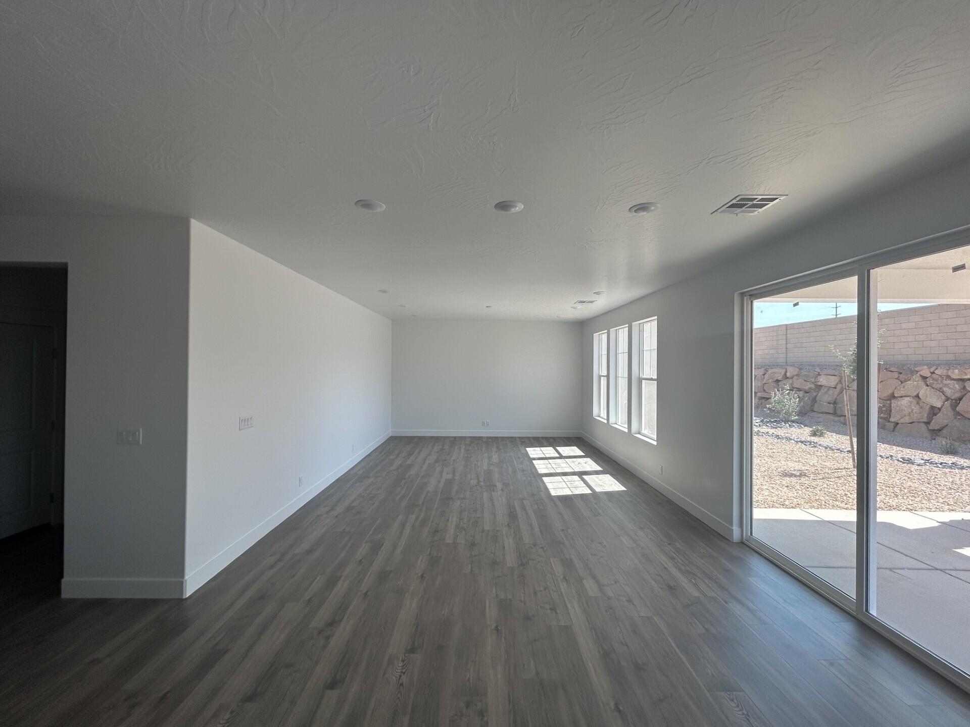 DESERT COLOR SAGE HAVEN - Residential