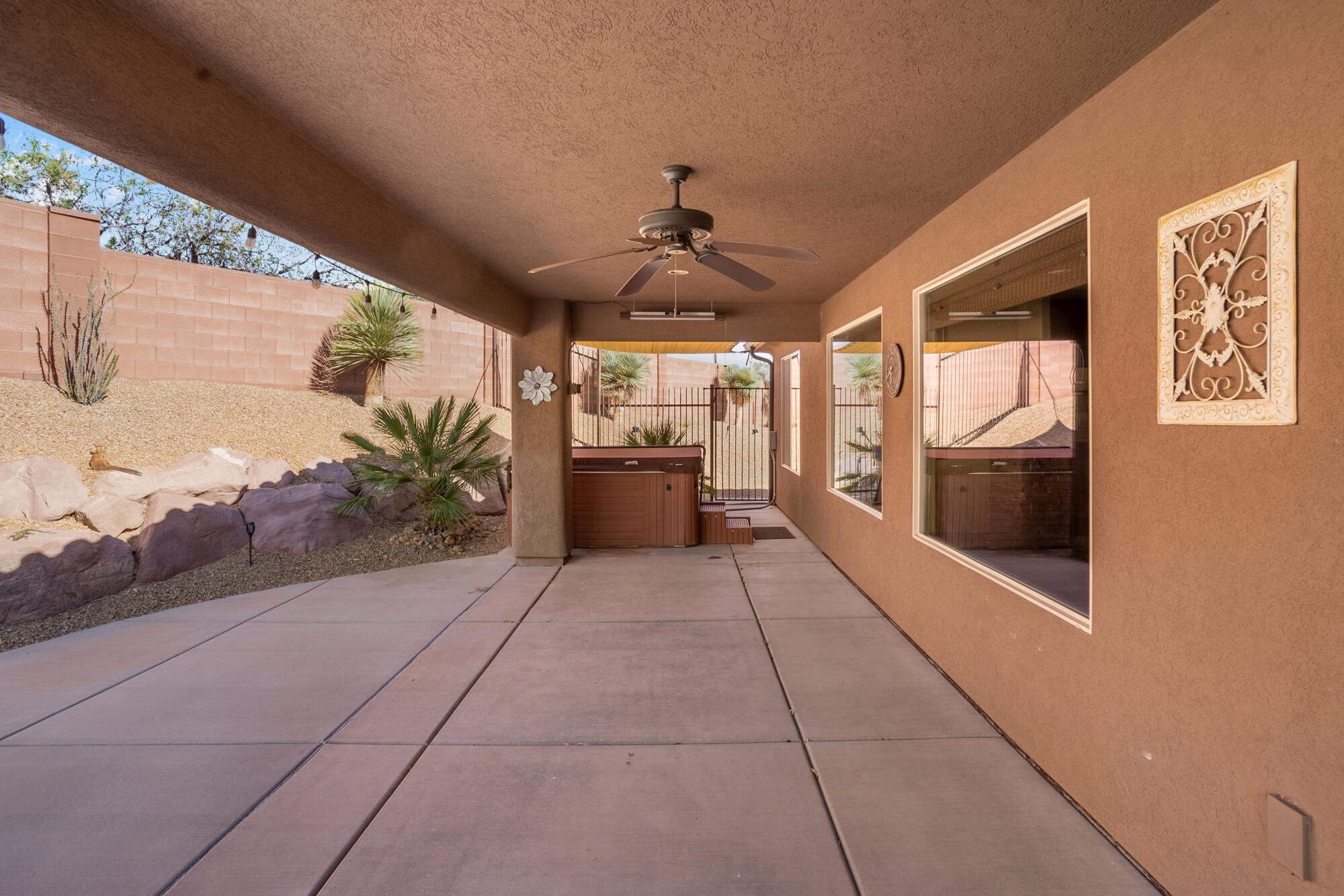 QUAIL COVE - Residential