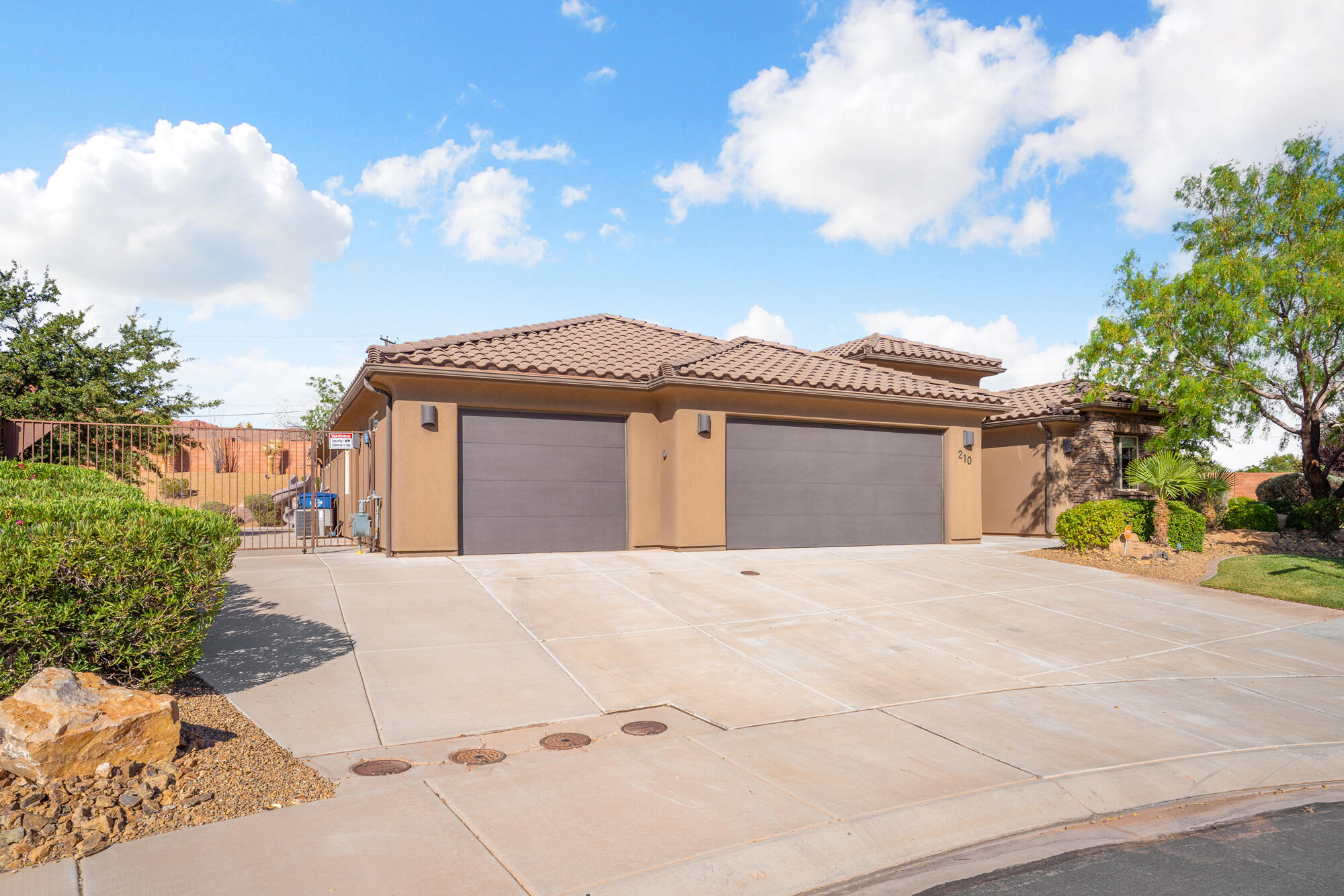 QUAIL COVE - Residential