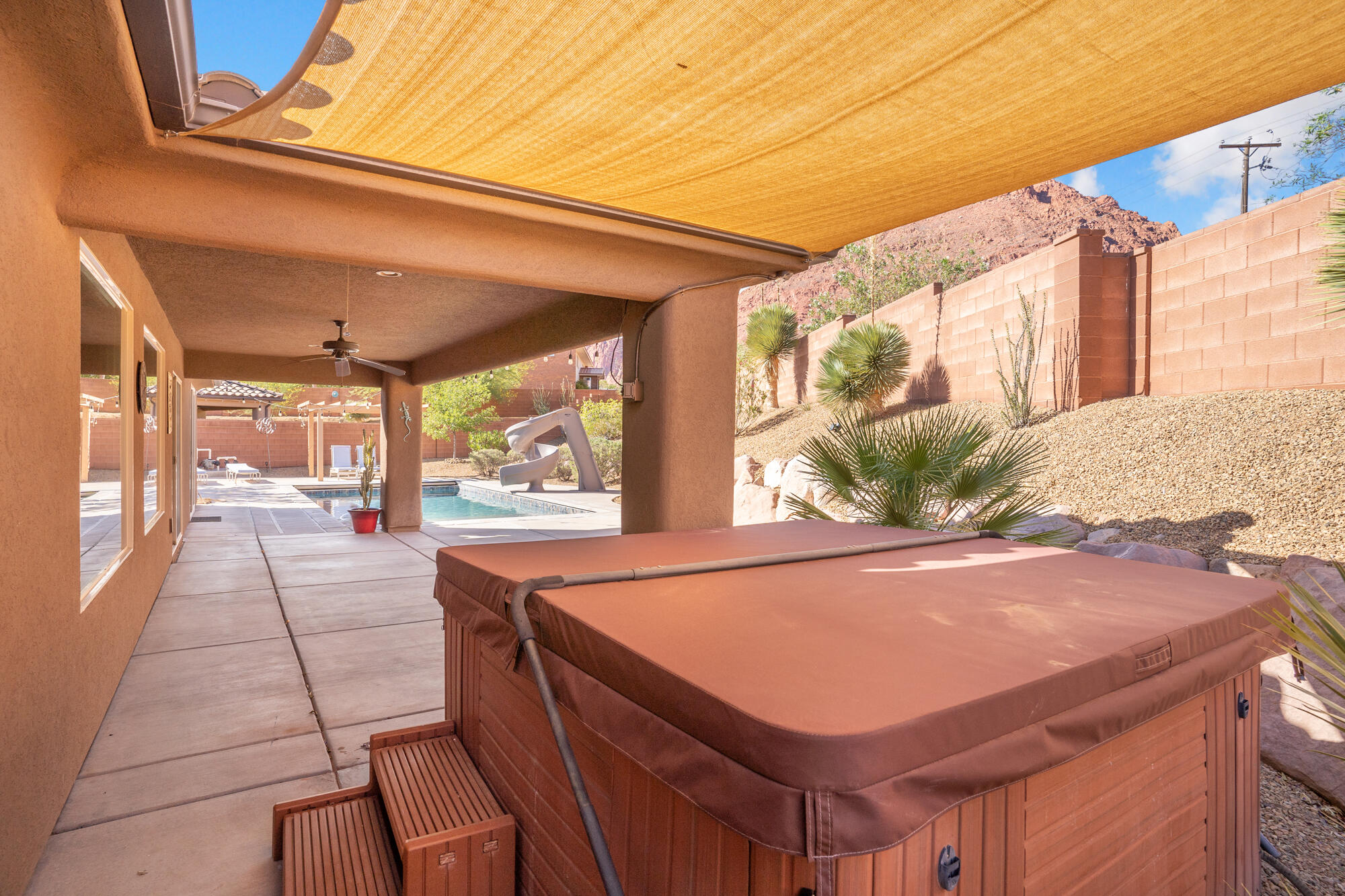 QUAIL COVE - Residential