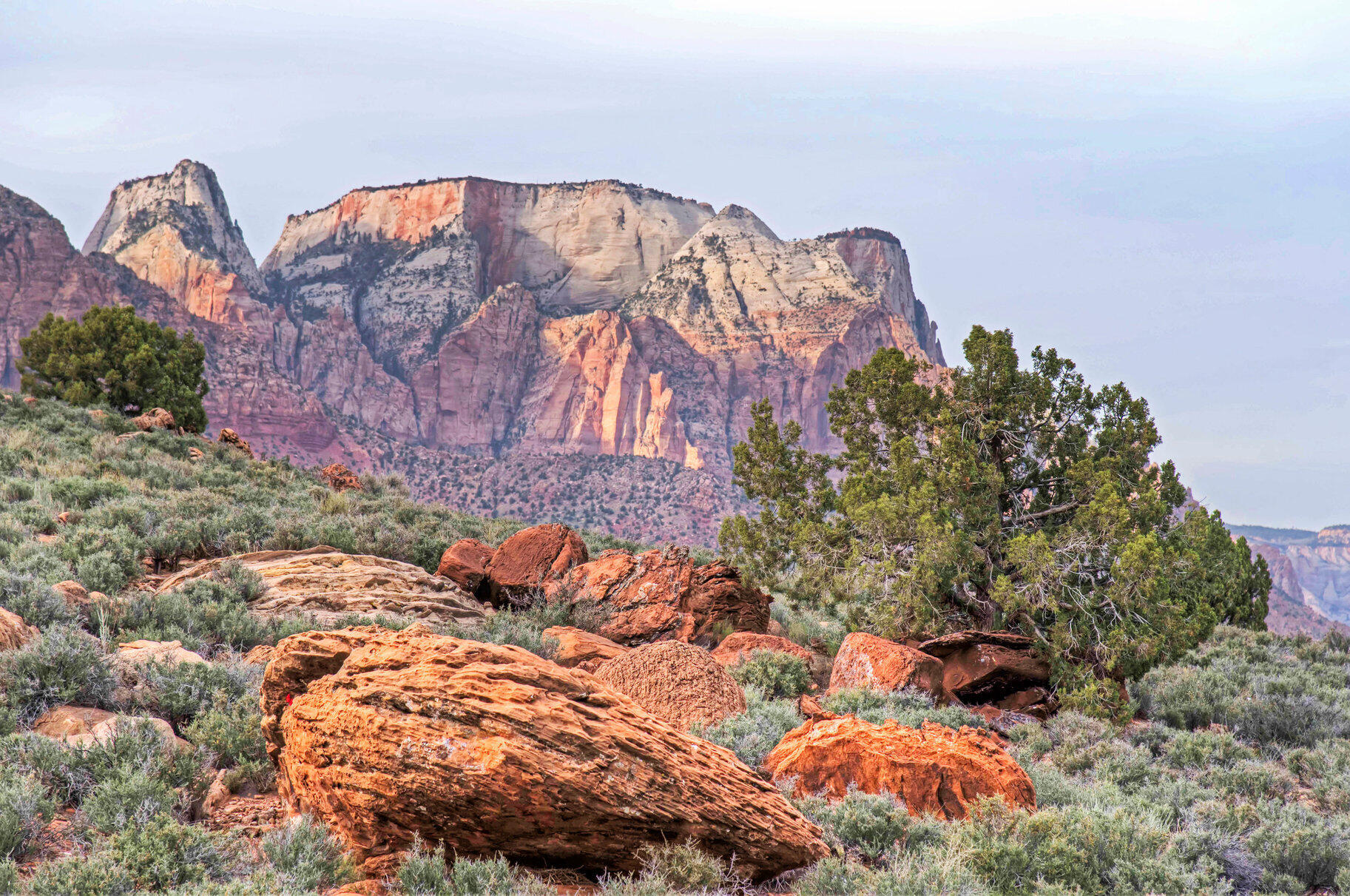 CANYON POINT - Land
