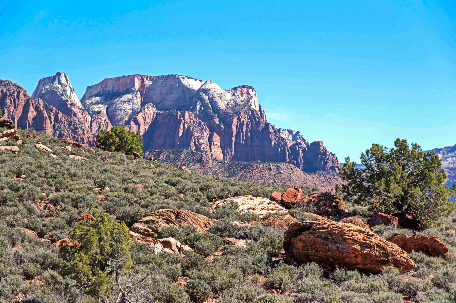 CANYON POINT - Land