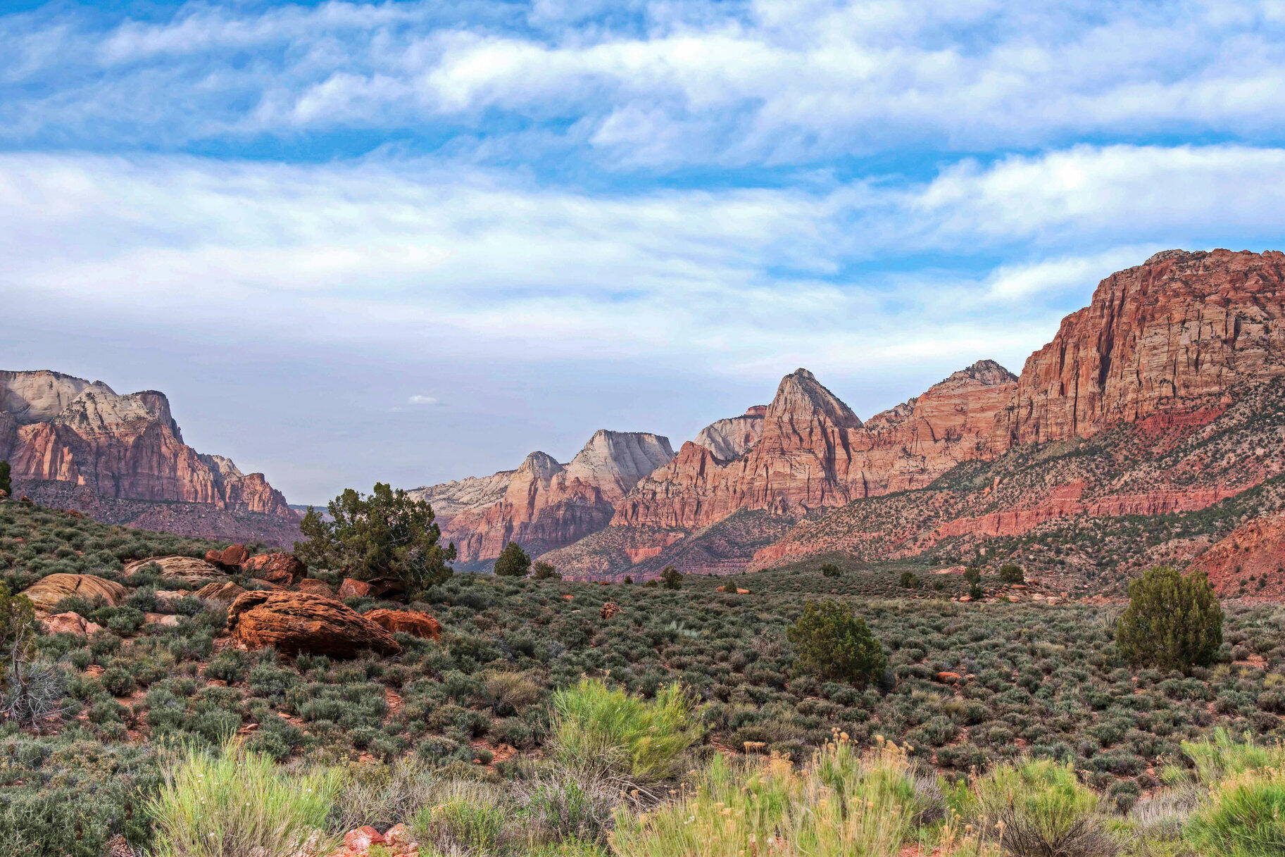 CANYON POINT - Land
