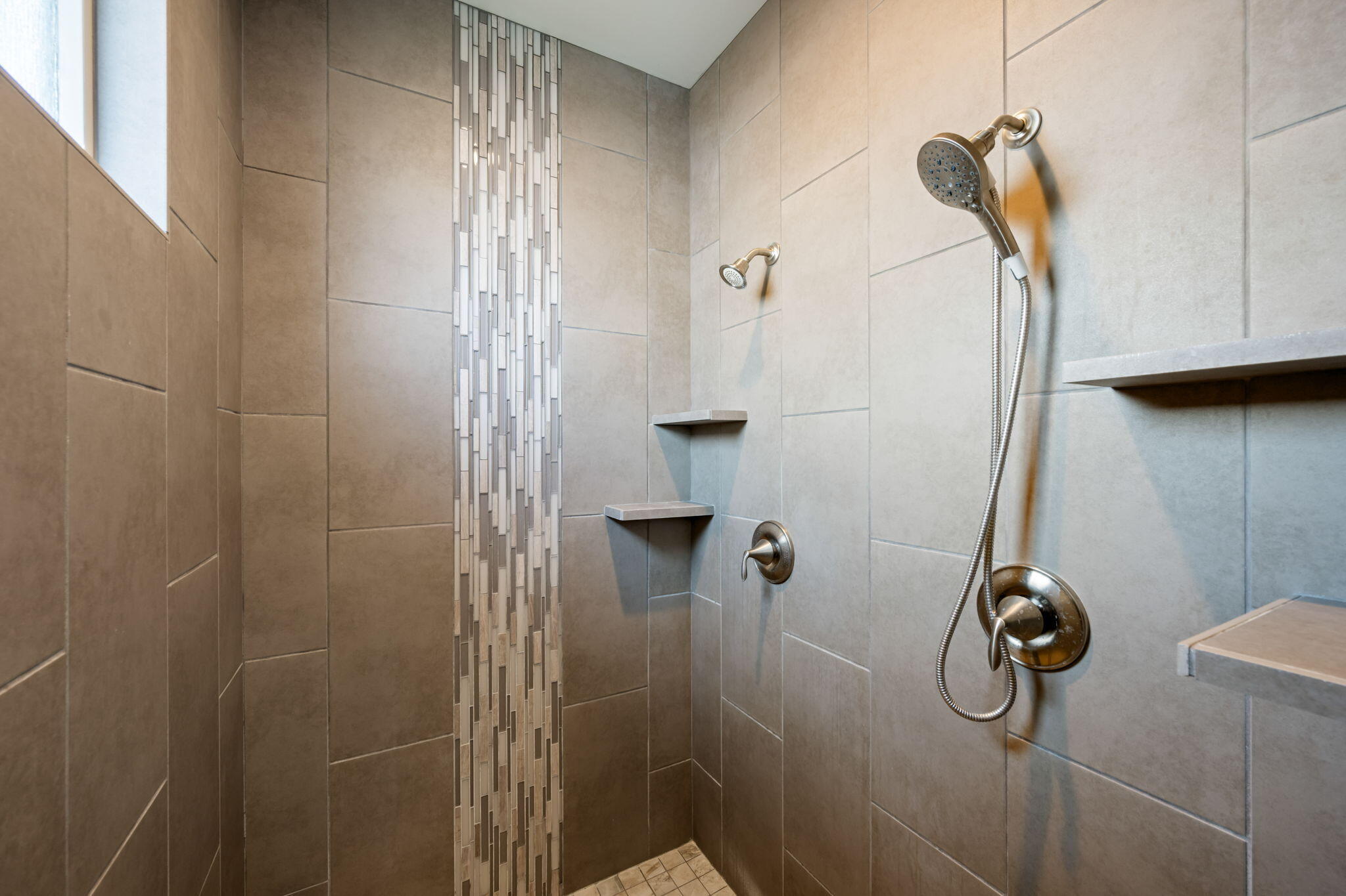 CORNERSTONE - Residential