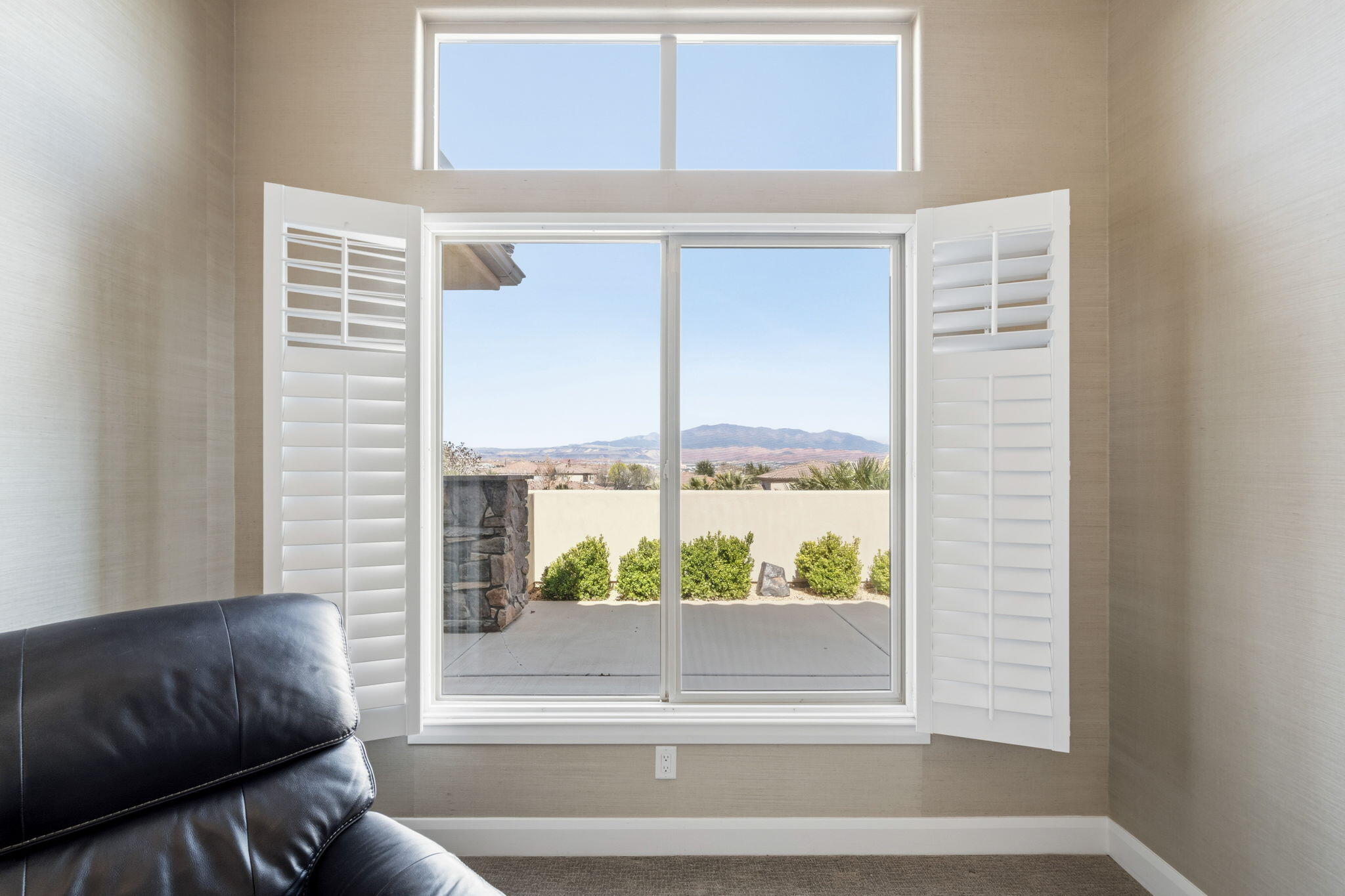 CORNERSTONE - Residential