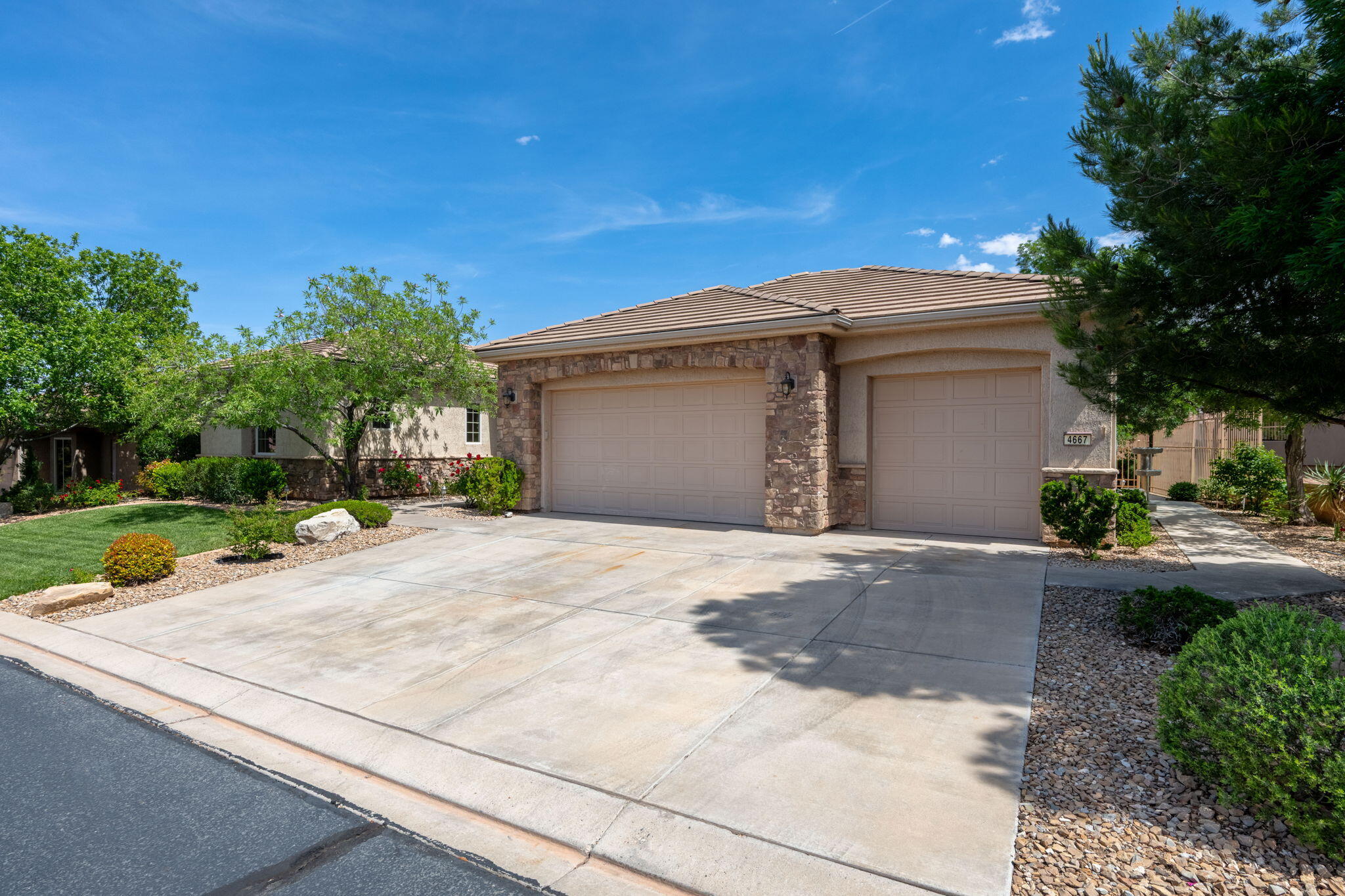 SUN RIVER - Residential