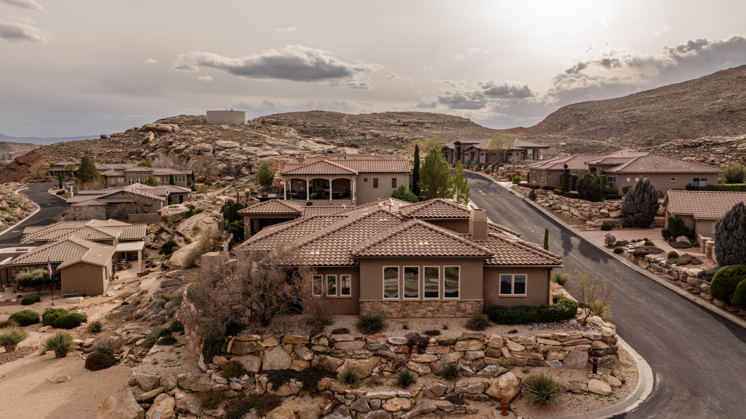 SIENNA RIDGE AT WEBB HILL - Residential