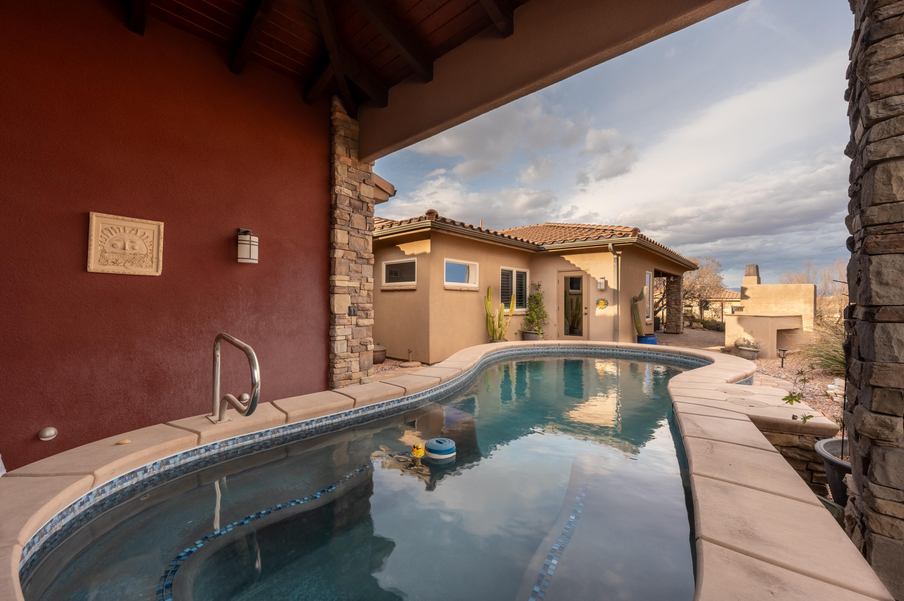 SIENNA RIDGE AT WEBB HILL - Residential