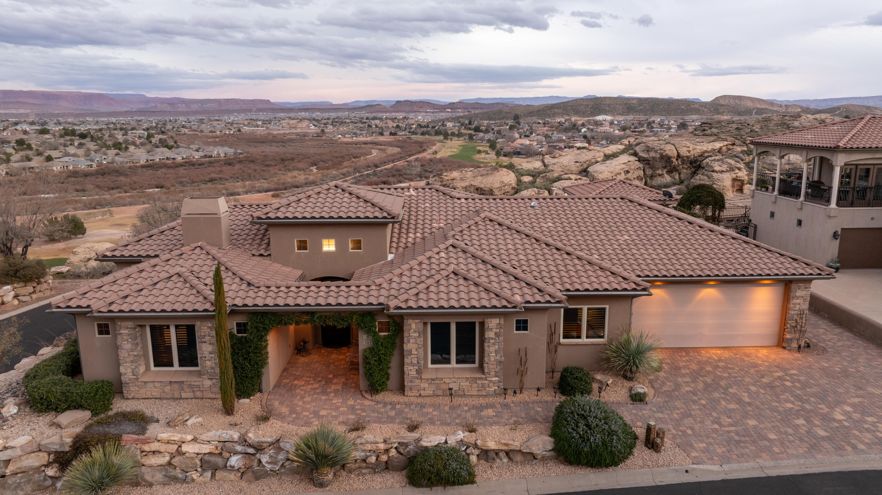 SIENNA RIDGE AT WEBB HILL - Residential
