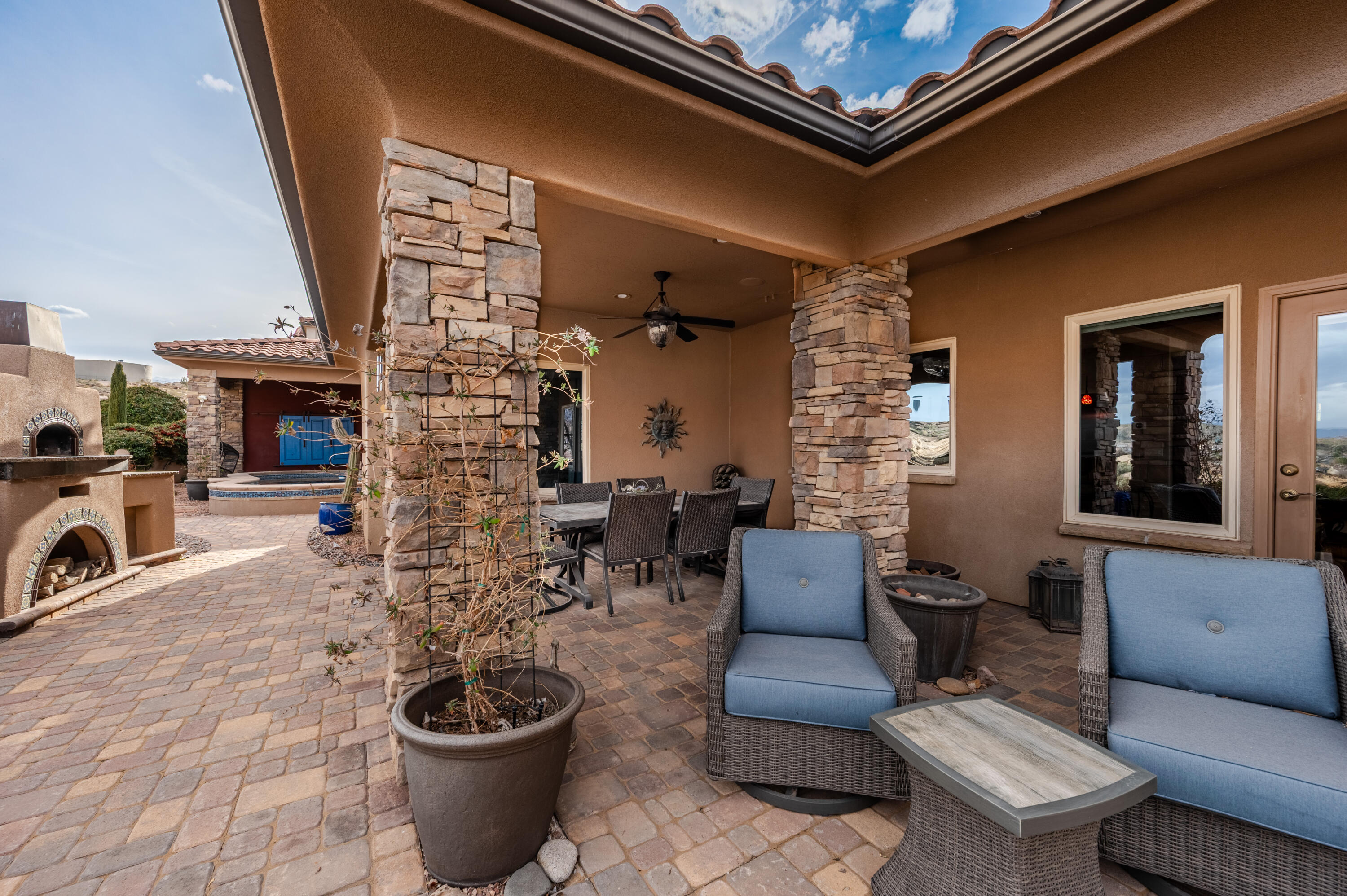 SIENNA RIDGE AT WEBB HILL - Residential