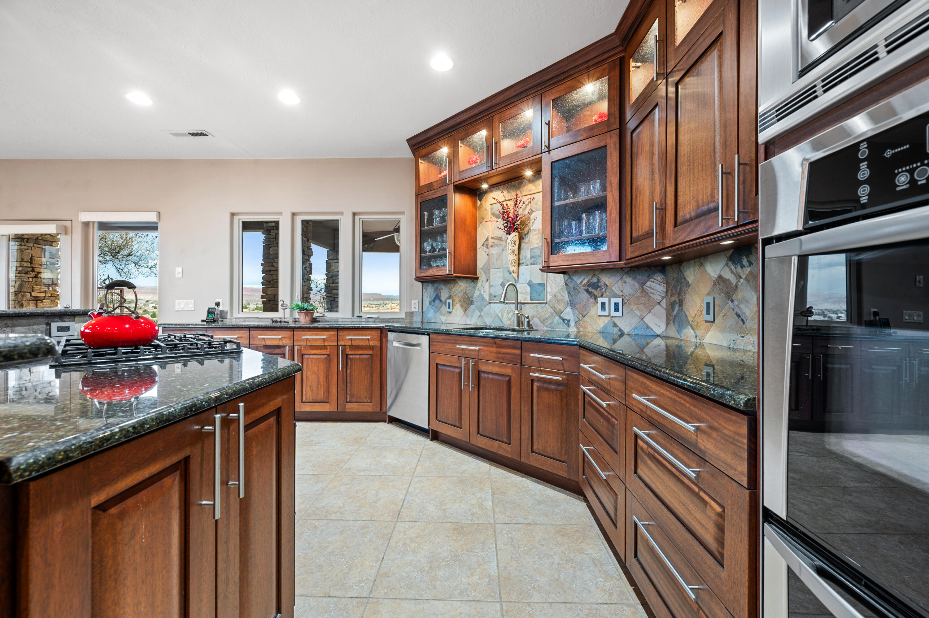SIENNA RIDGE AT WEBB HILL - Residential