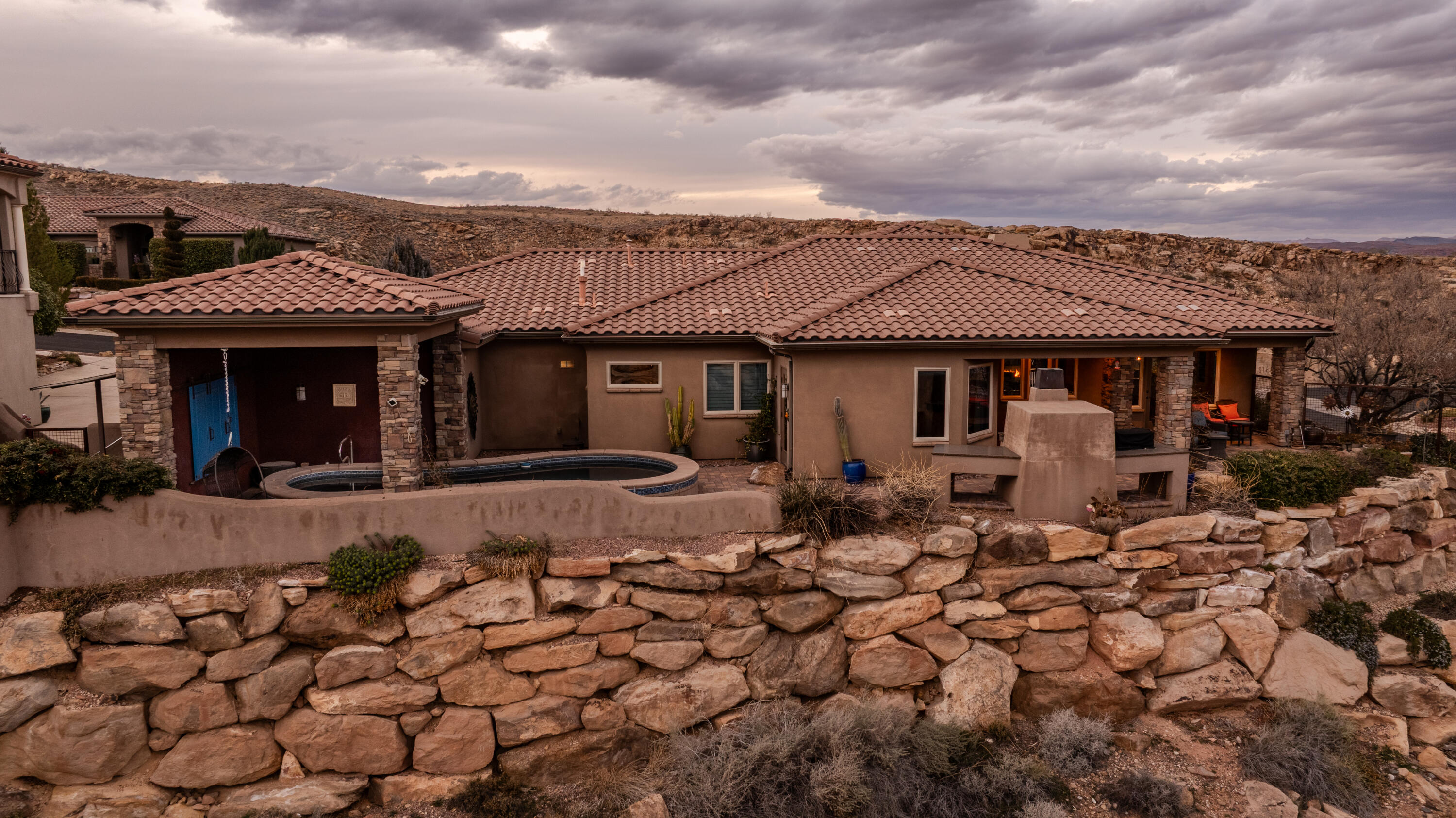 SIENNA RIDGE AT WEBB HILL - Residential