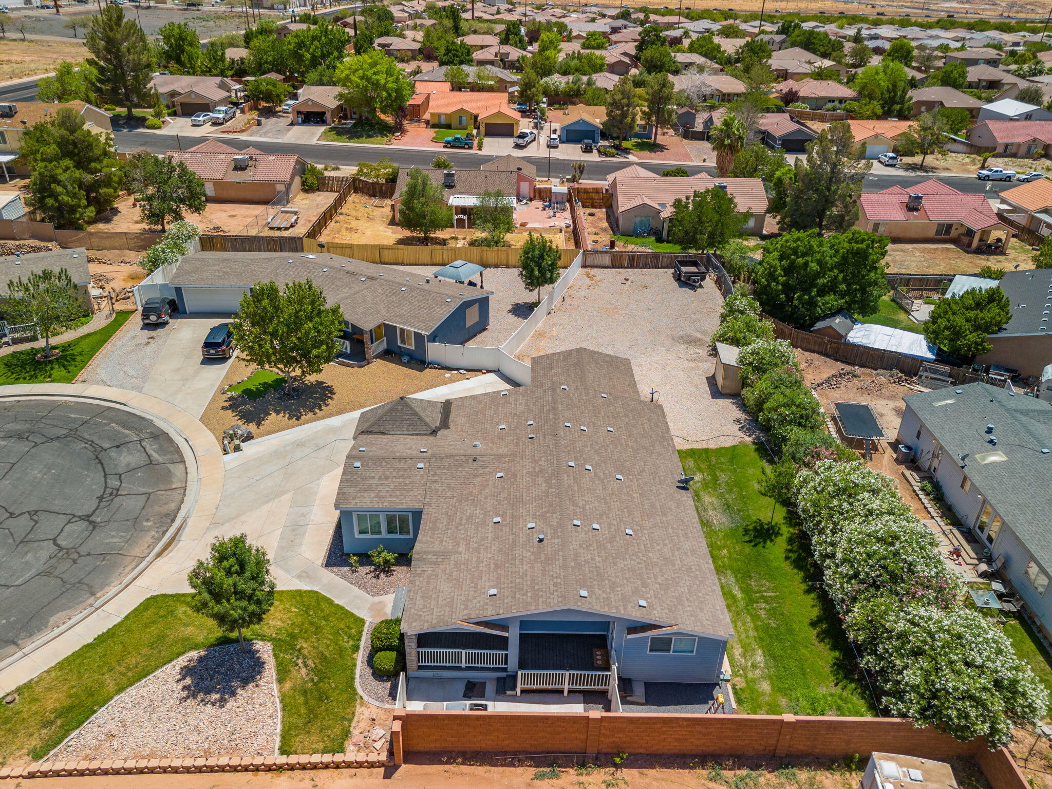 CANYON RIDGE - Residential