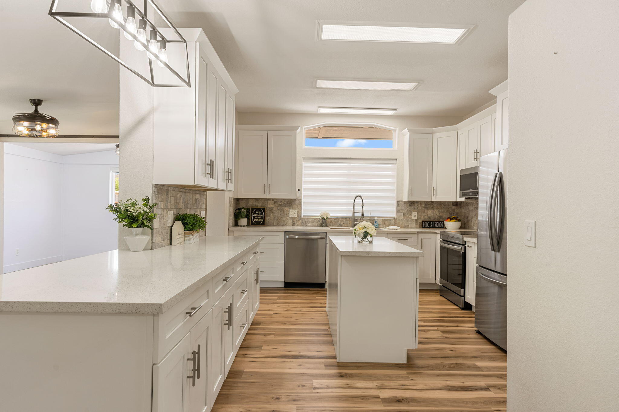 CANYON RIDGE - Residential