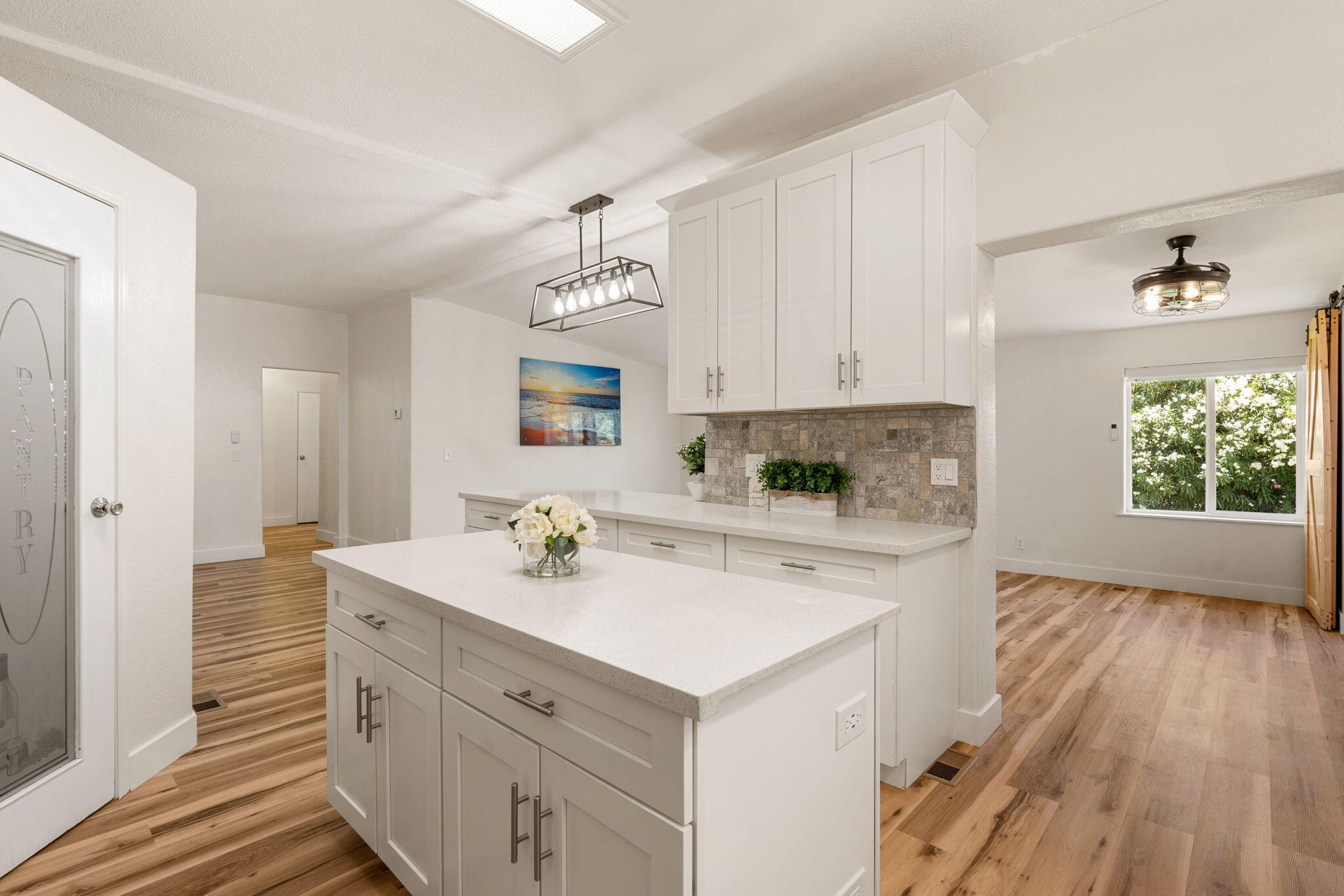 CANYON RIDGE - Residential