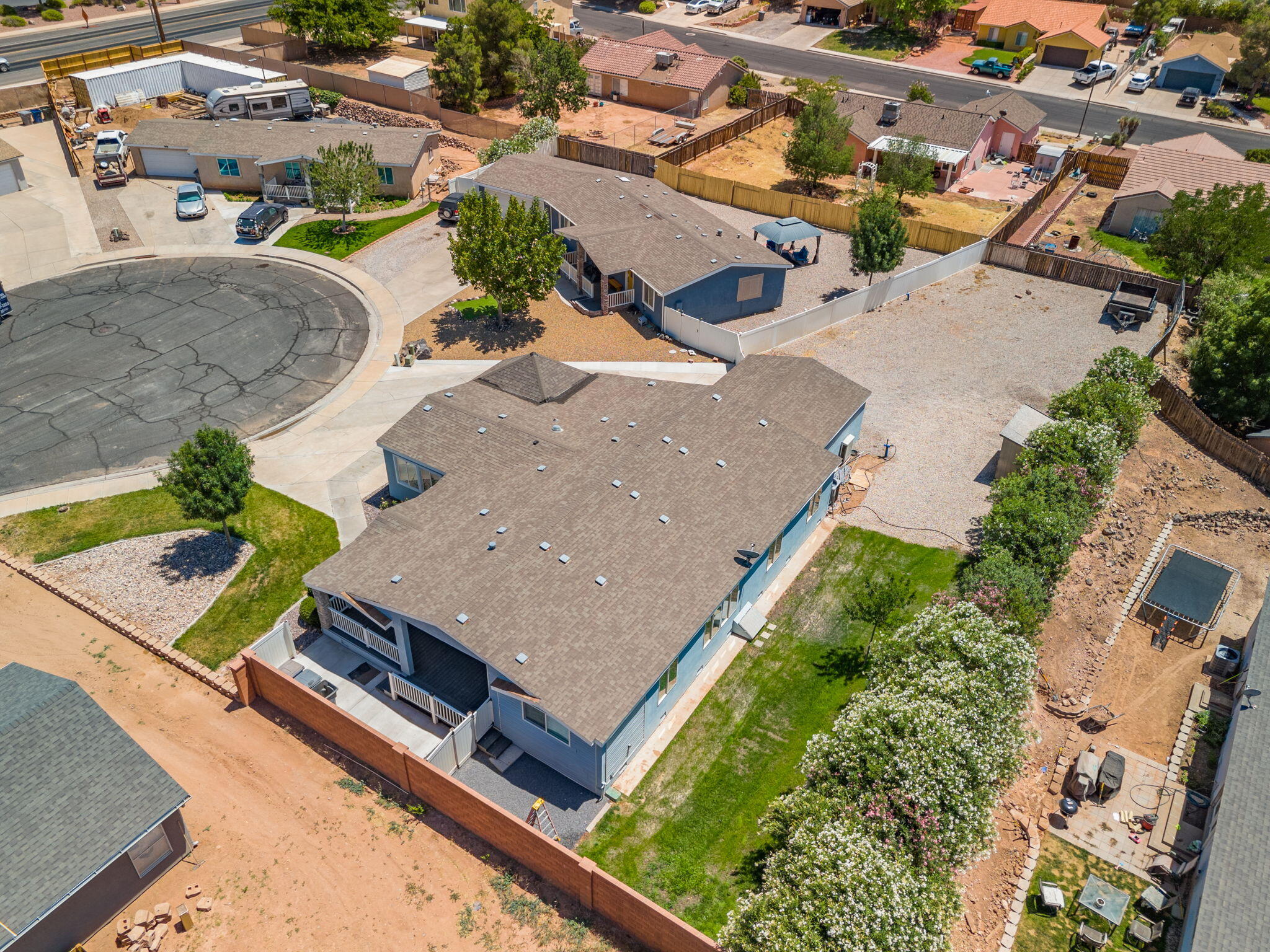 CANYON RIDGE - Residential